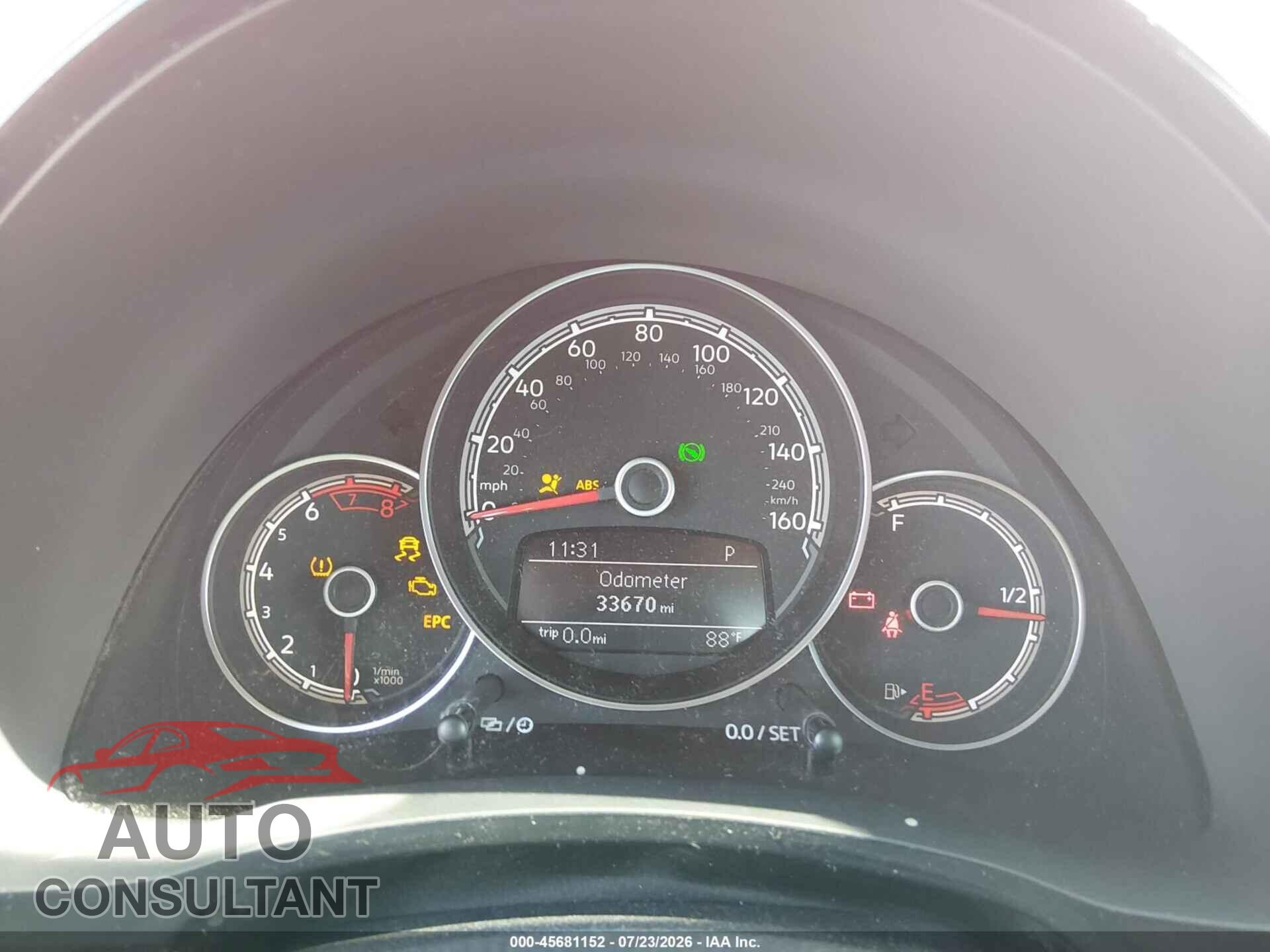 VOLKSWAGEN BEETLE 2019 - 3VWFD7AT4KM719698
