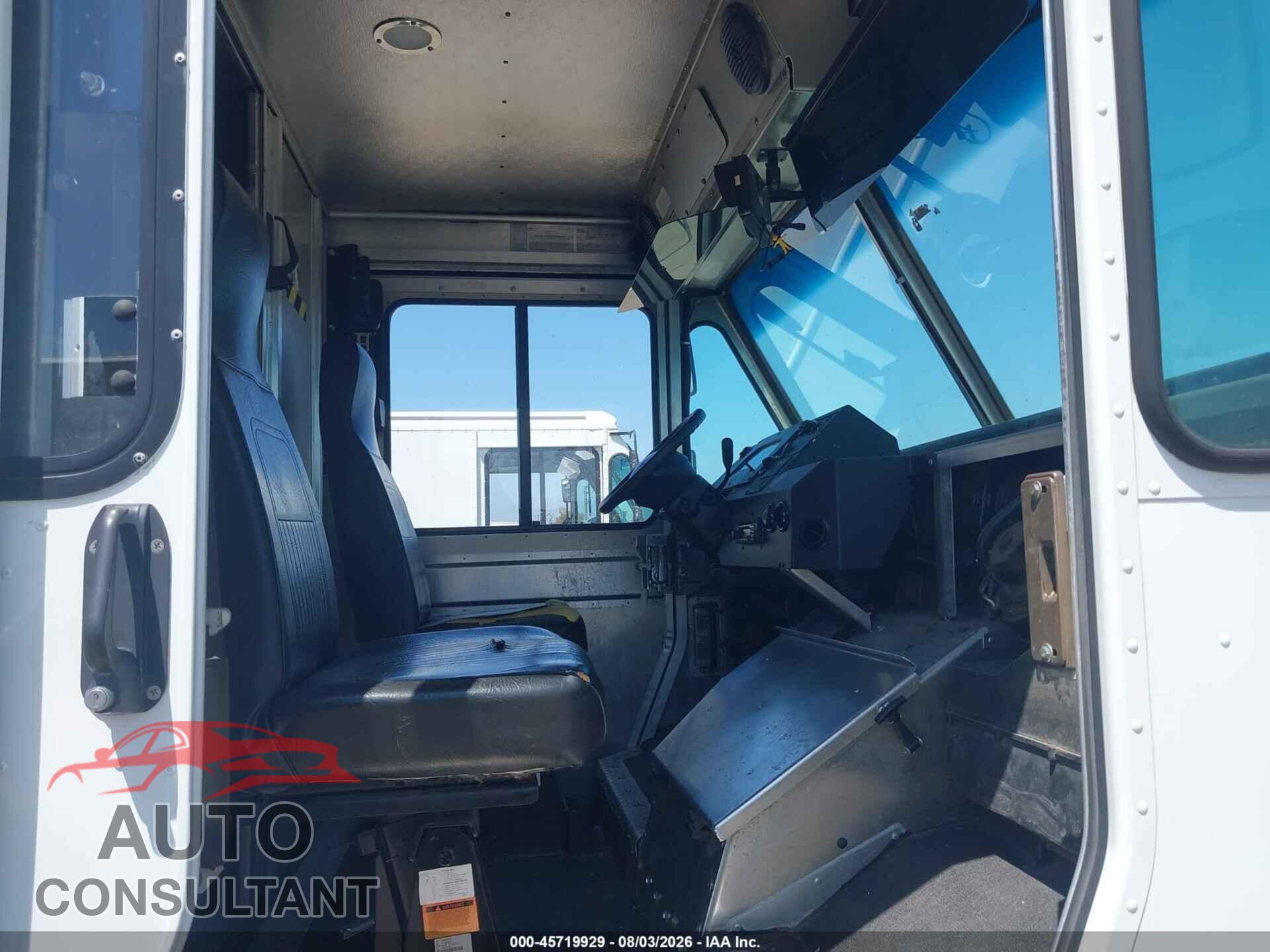 FORD E-350 STRIPPED 2017 - 1FC3E3KS7HDC66473
