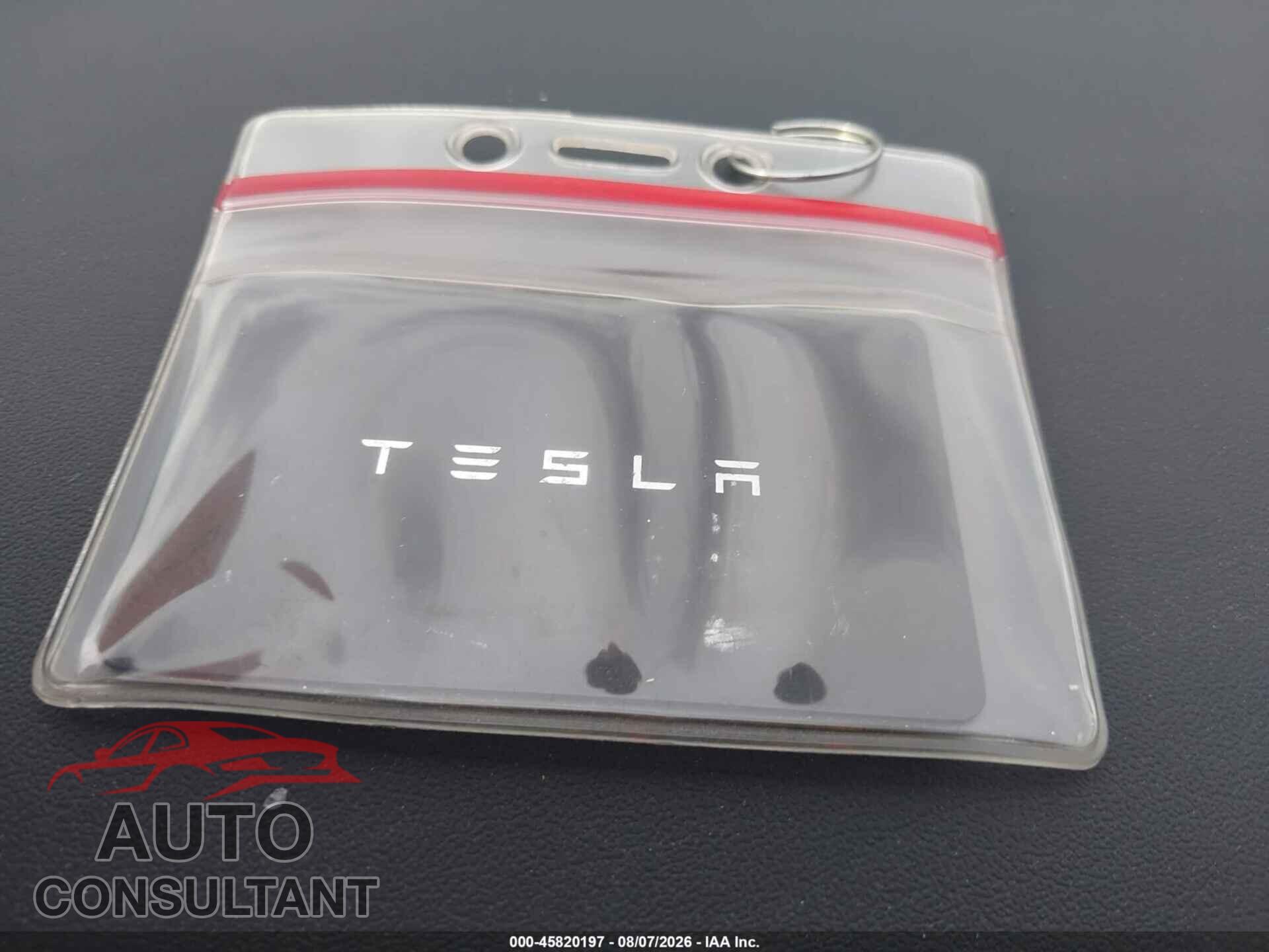 TESLA MODEL 3 2023 - 5YJ3E1EB2PF389170