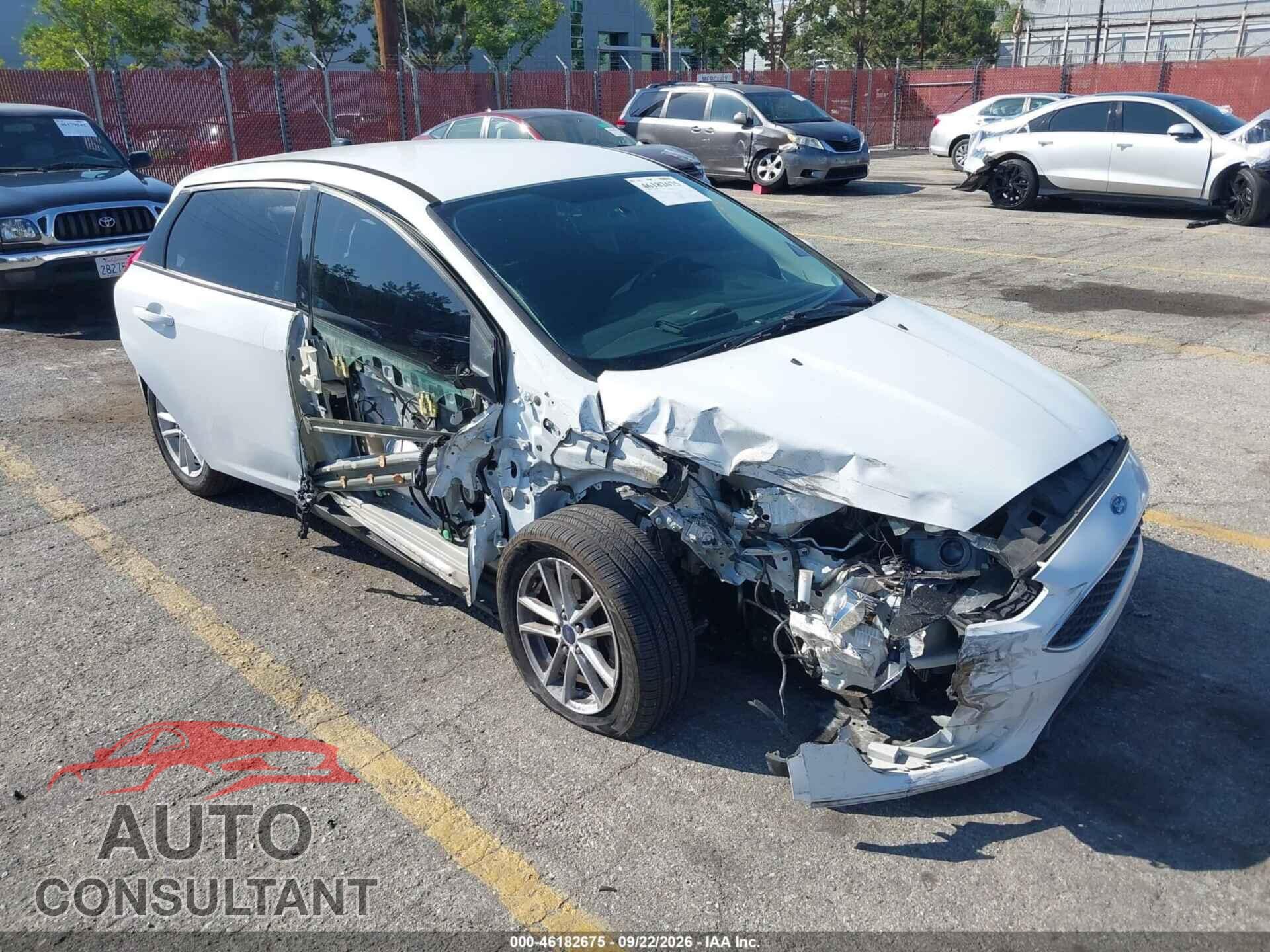 FORD FOCUS 2016 - 1FADP3K28GL270699