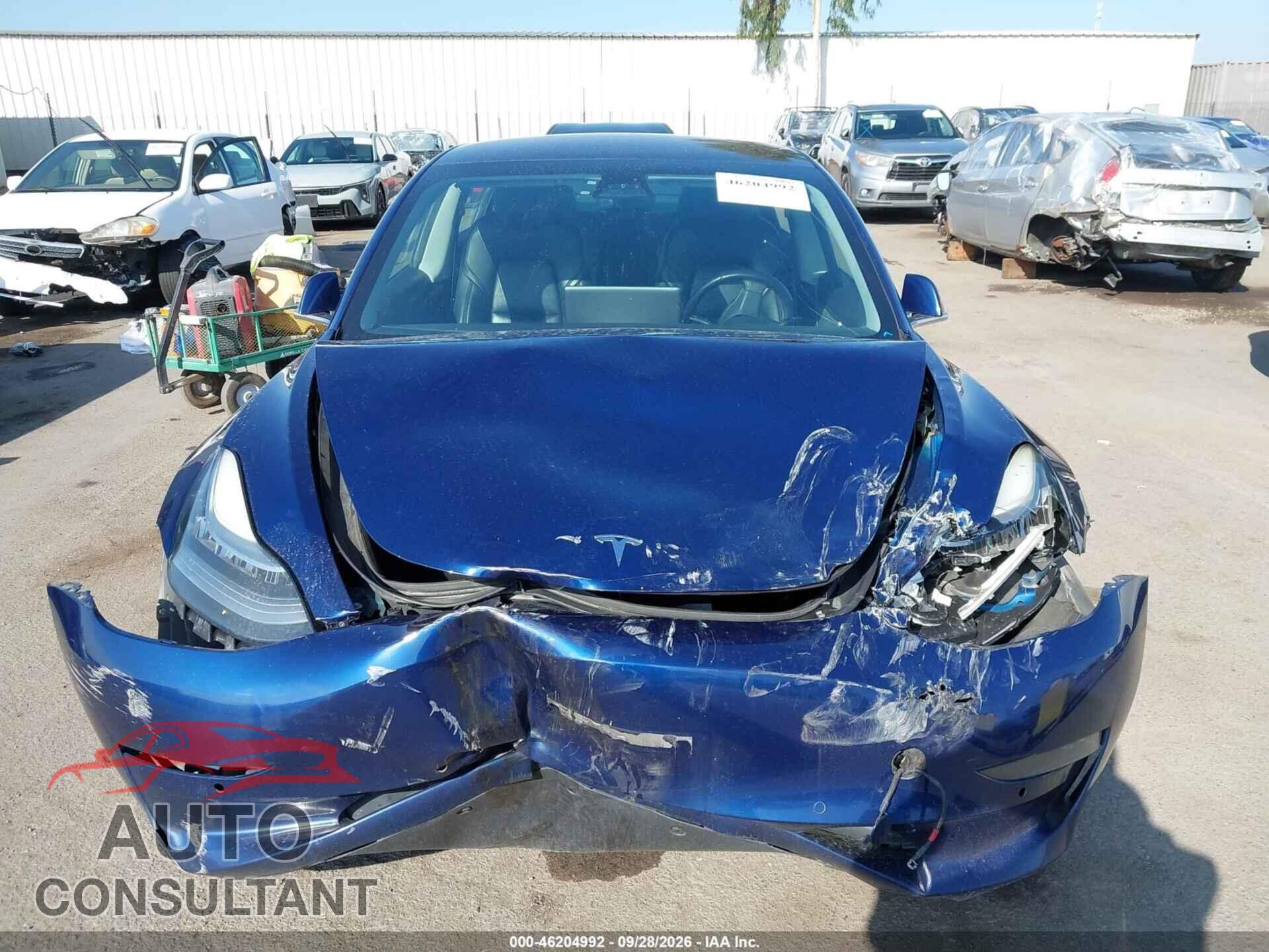 TESLA MODELO 3 2018 - 5YJ3E1EB4JF063748