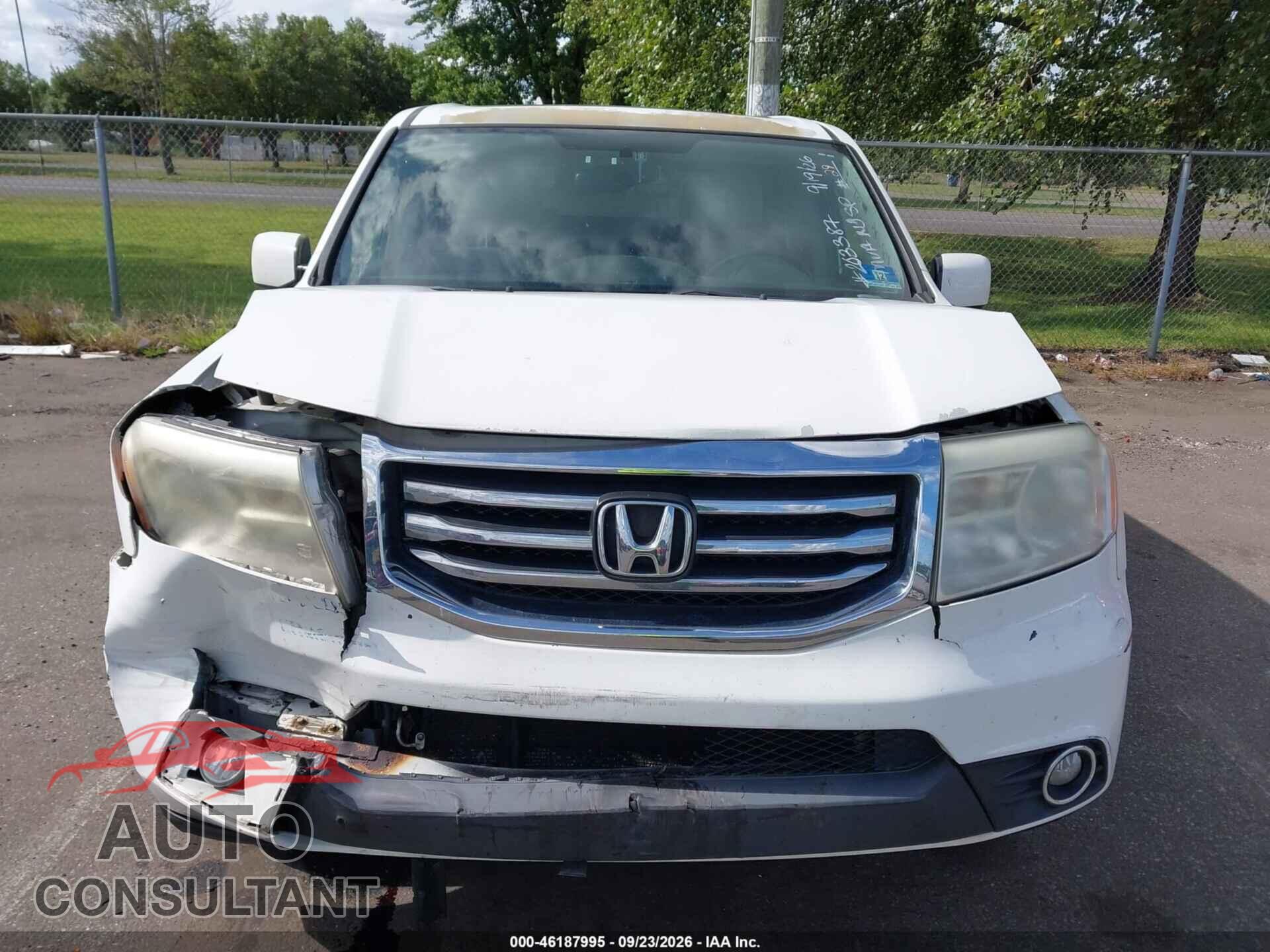HONDA PILOT 2013 - 5FNYF4H53DB013177