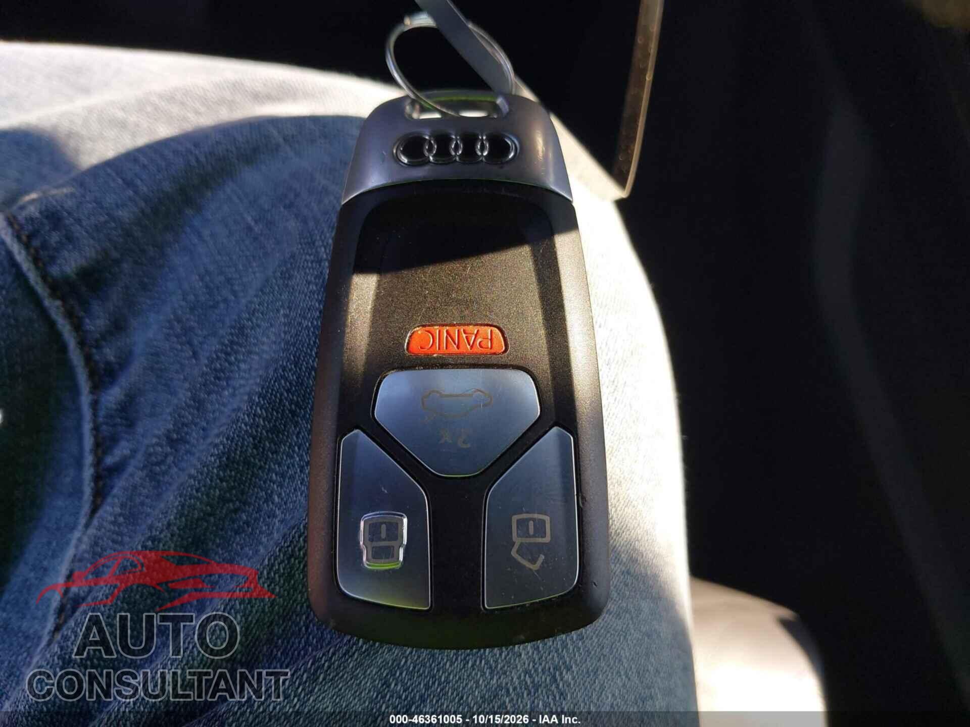 AUDI A4 2021 - WAUDAAF47MN007676