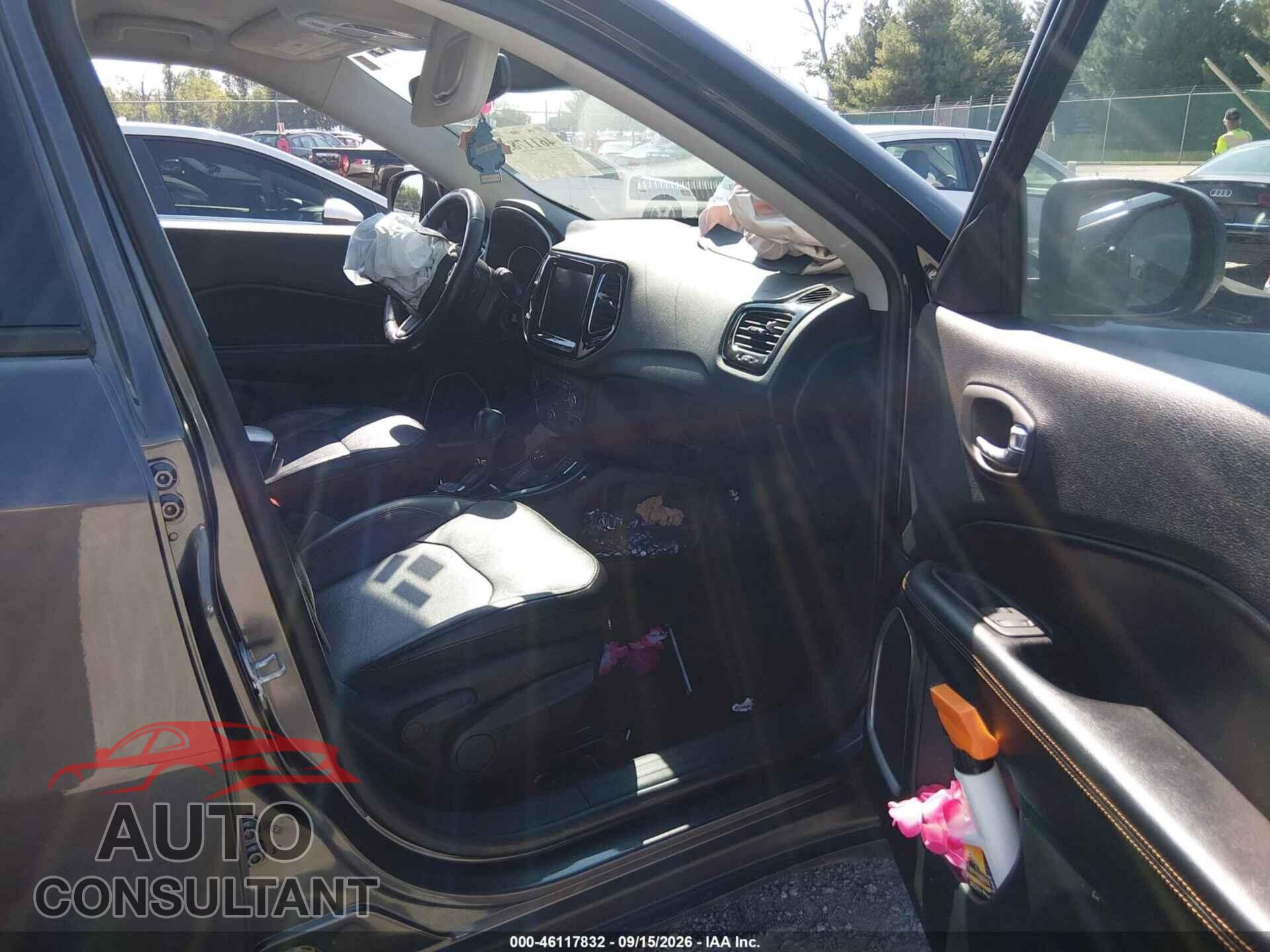 JEEP COMPASS 2020 - 3C4NJDCB6LT255170