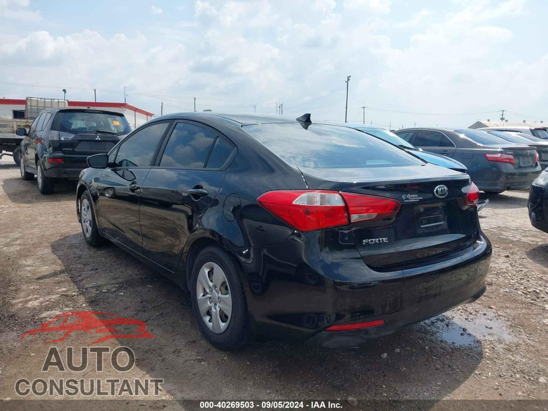 KIA FORTE 2017 - 3KPFK4A73HE142983