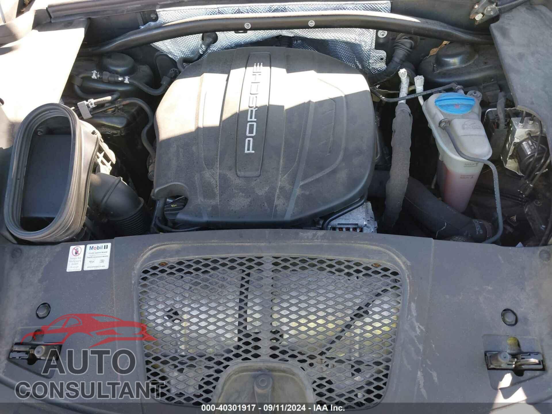 PORSCHE MACAN 2017 - WP1AA2A57HLB80934