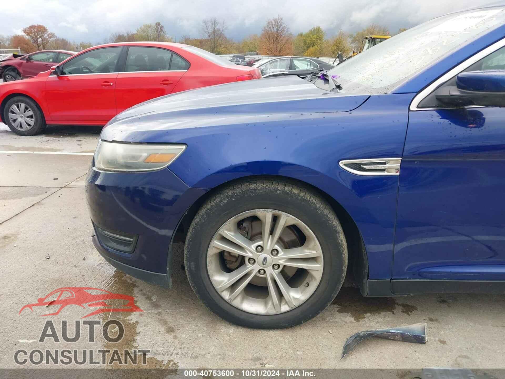 FORD TAURUS 2013 - 1FAHP2E85DG111543