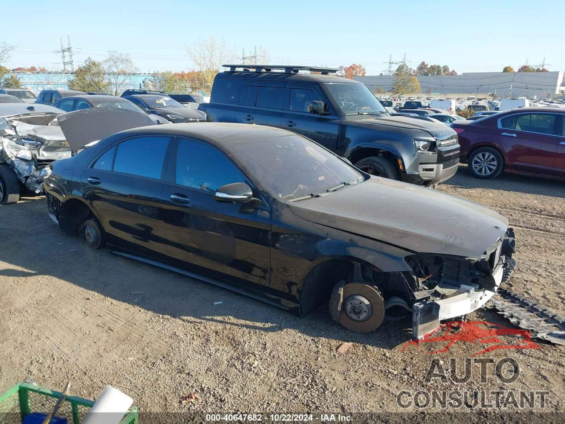 MERCEDES-BENZ S 550 2017 - WDDUG8FB4HA308076