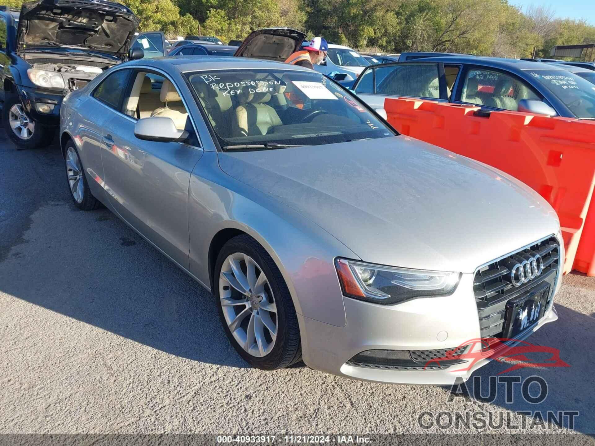 AUDI A5 2013 - WAULFAFR0DA020141