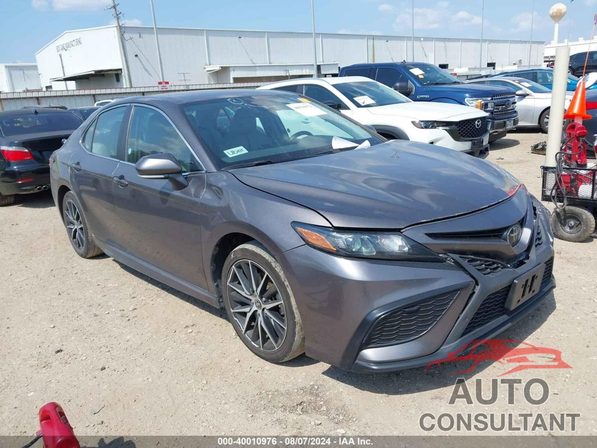TOYOTA CAMRY 2022 - 4T1G11AK4NU712332