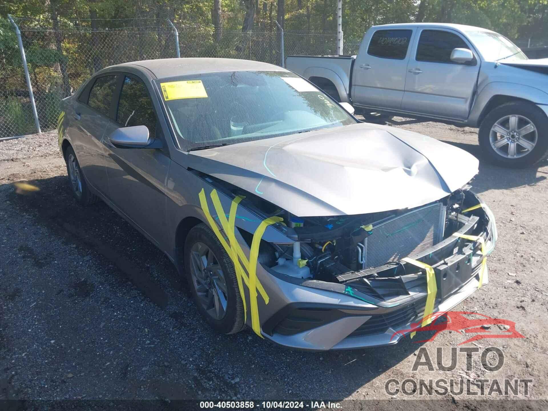 HYUNDAI ELANTRA 2024 - KMHLM4DG8RU734581