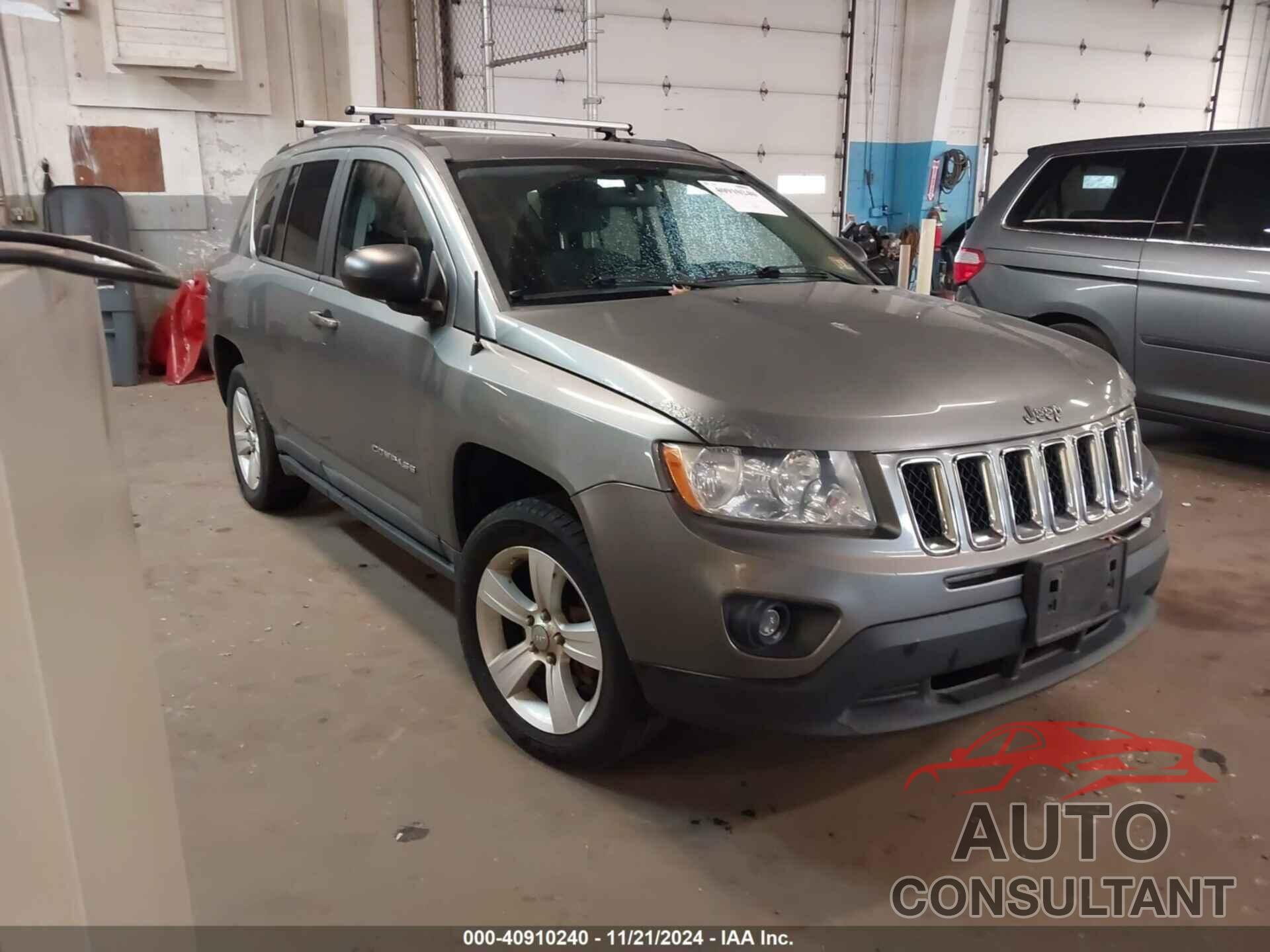 JEEP COMPASS 2011 - 1J4NF1FB8BD281294