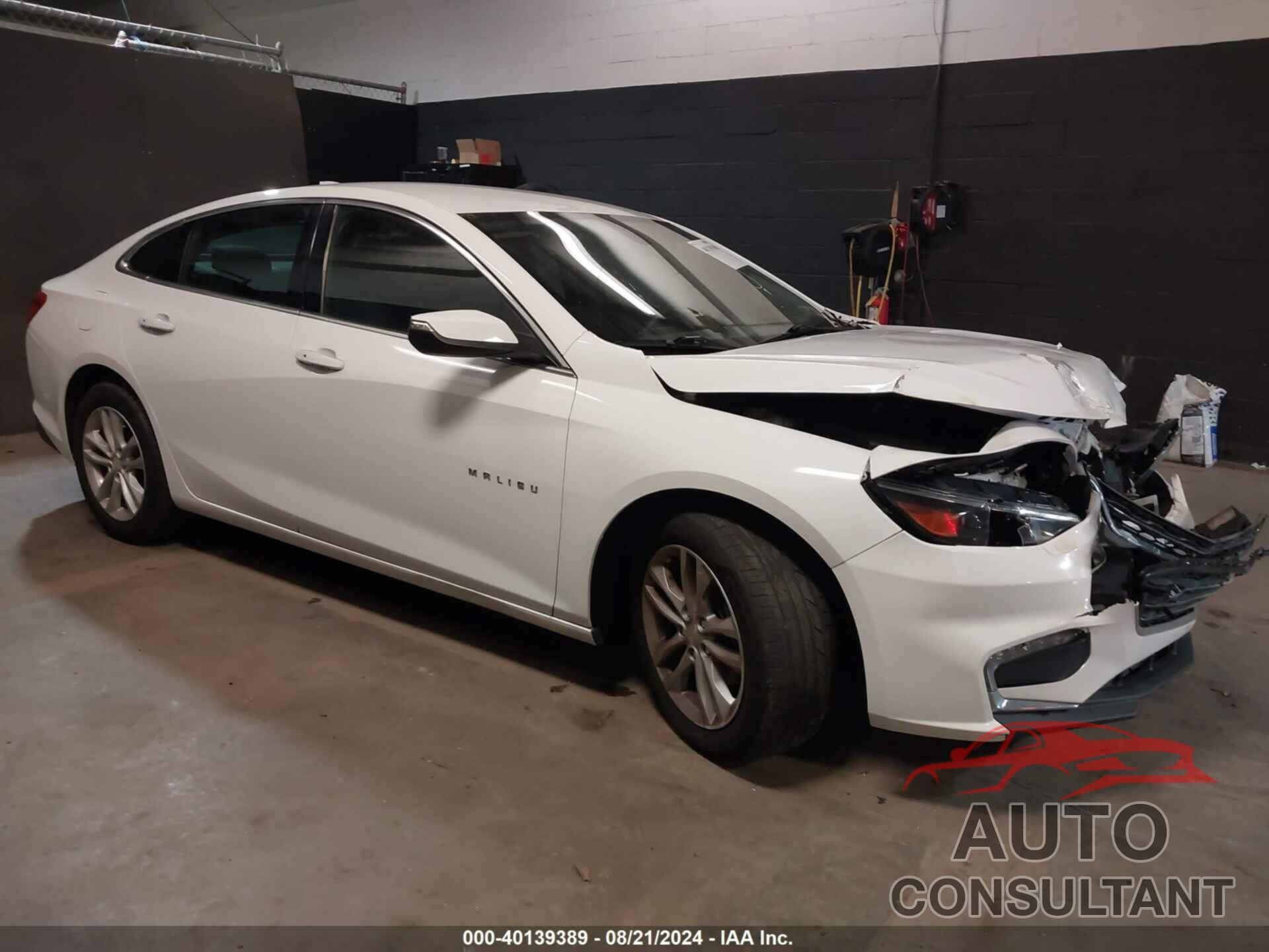 CHEVROLET MALIBU 2016 - 1G1ZE5ST8GF266315