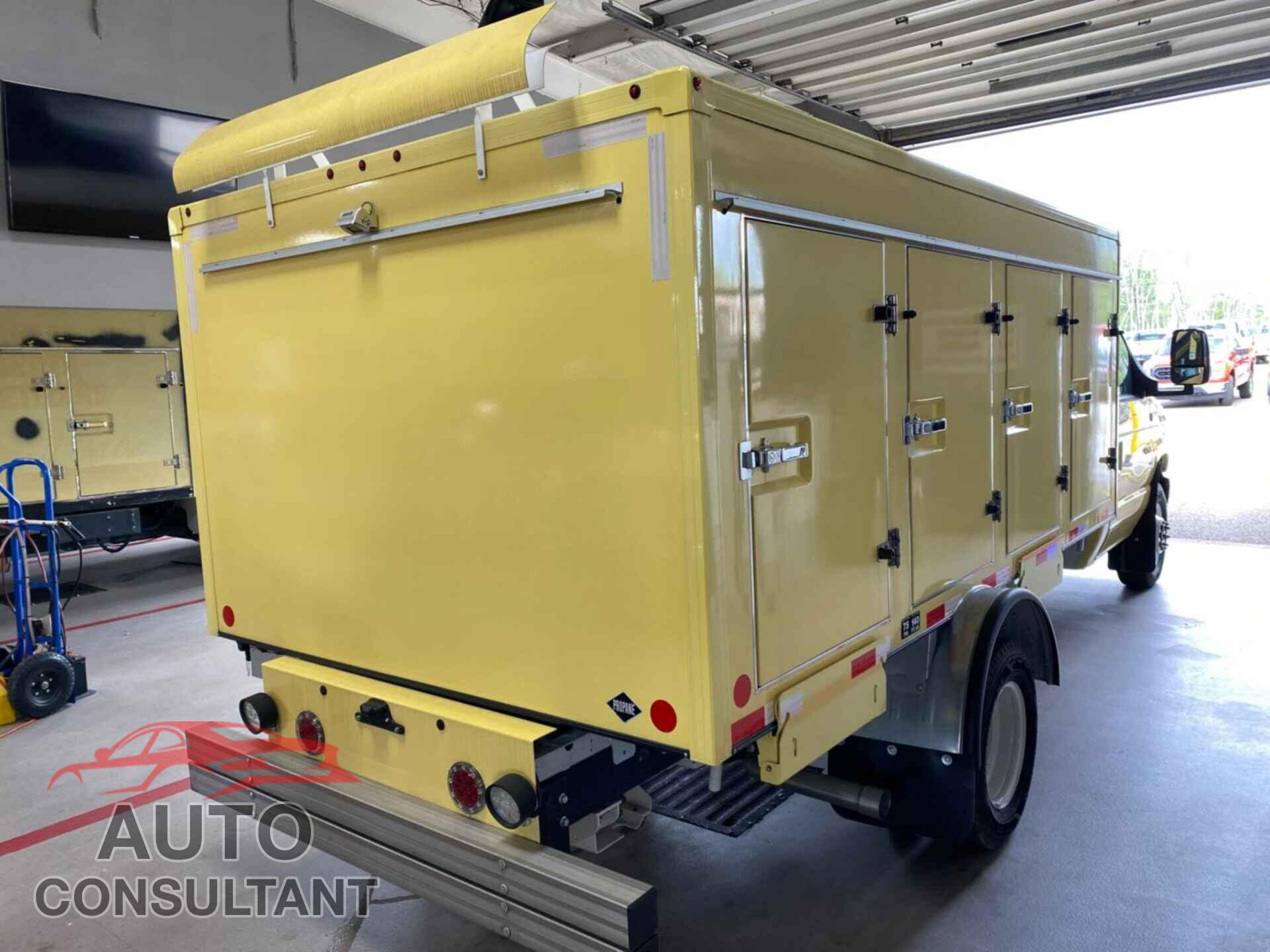 FORD ECONOLINE 2022 - 1FDXE4FN7NDC39664