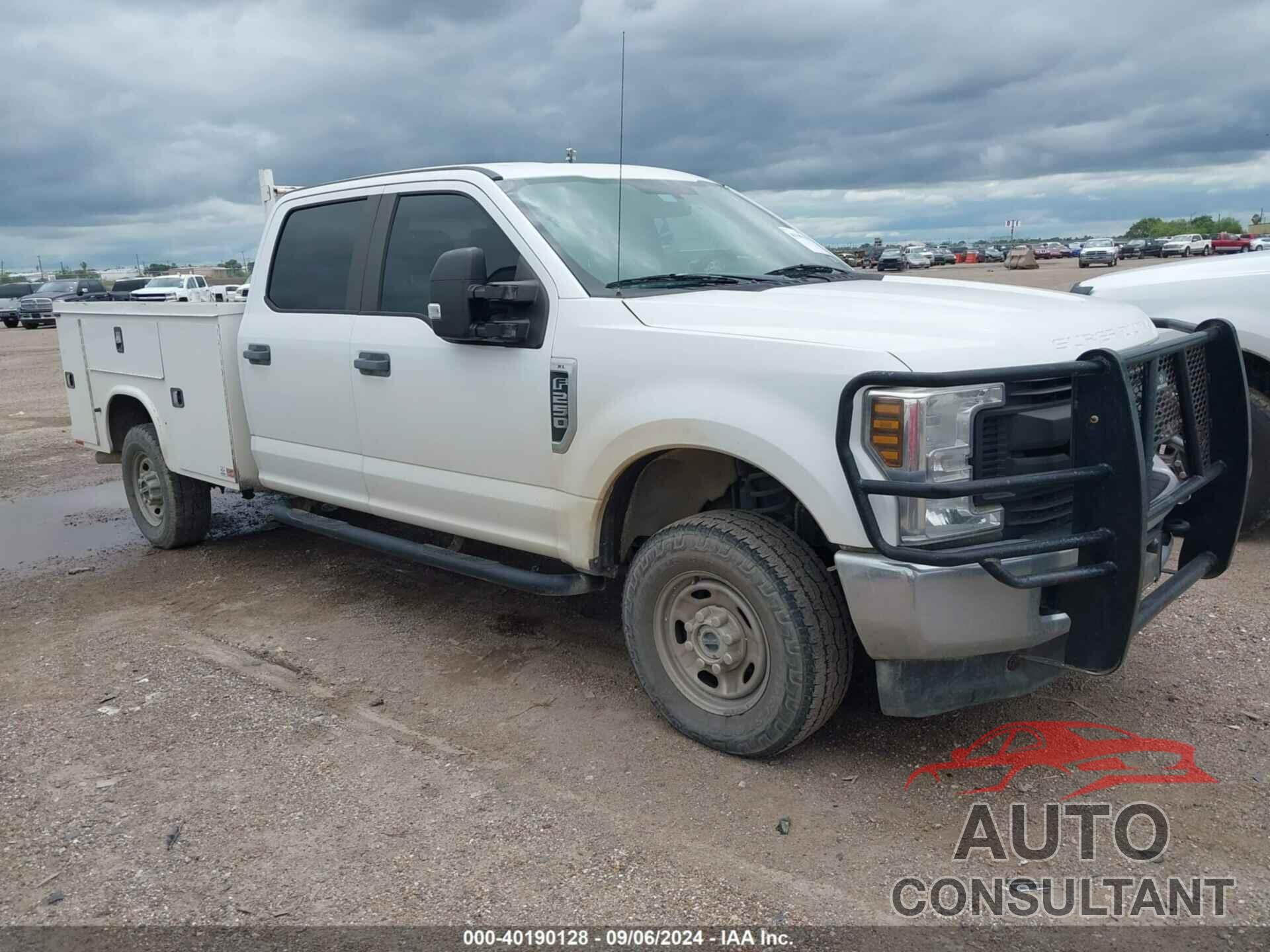 FORD F-250 2018 - 1FT7W2B68JEC56644