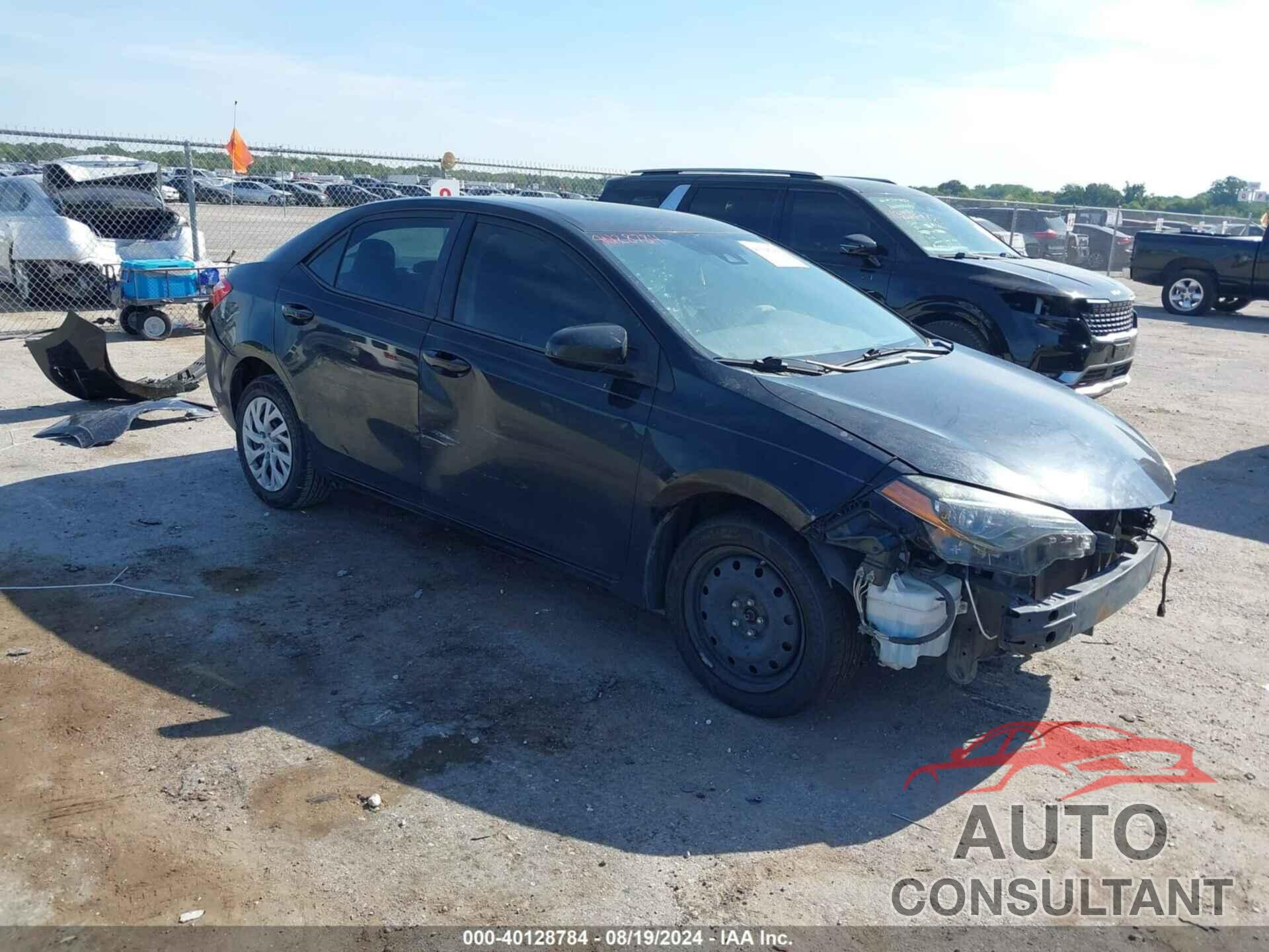 TOYOTA COROLLA 2018 - 5YFBURHE6JP783480