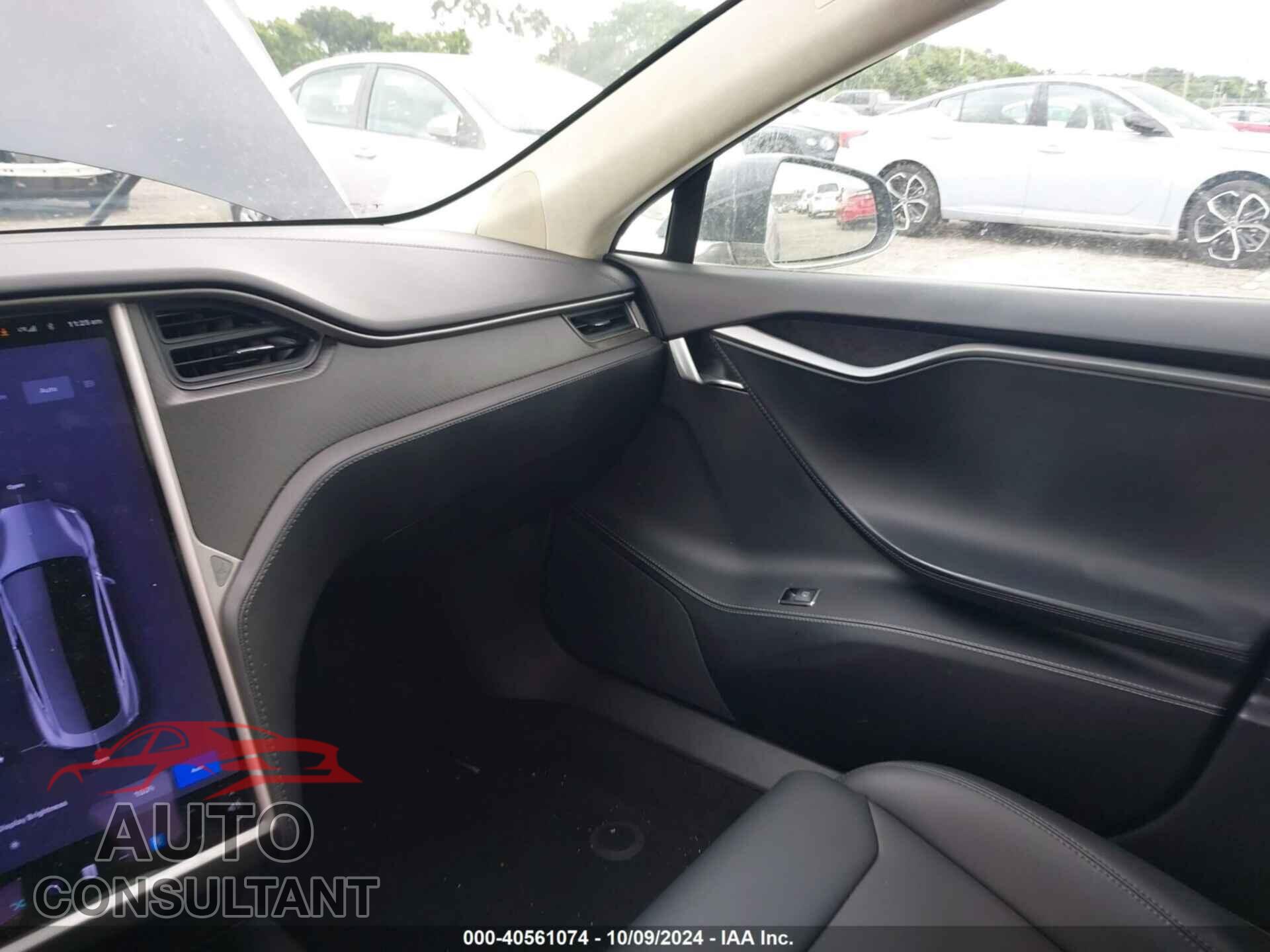 TESLA MODEL S 2018 - 5YJSA1E23JF269716