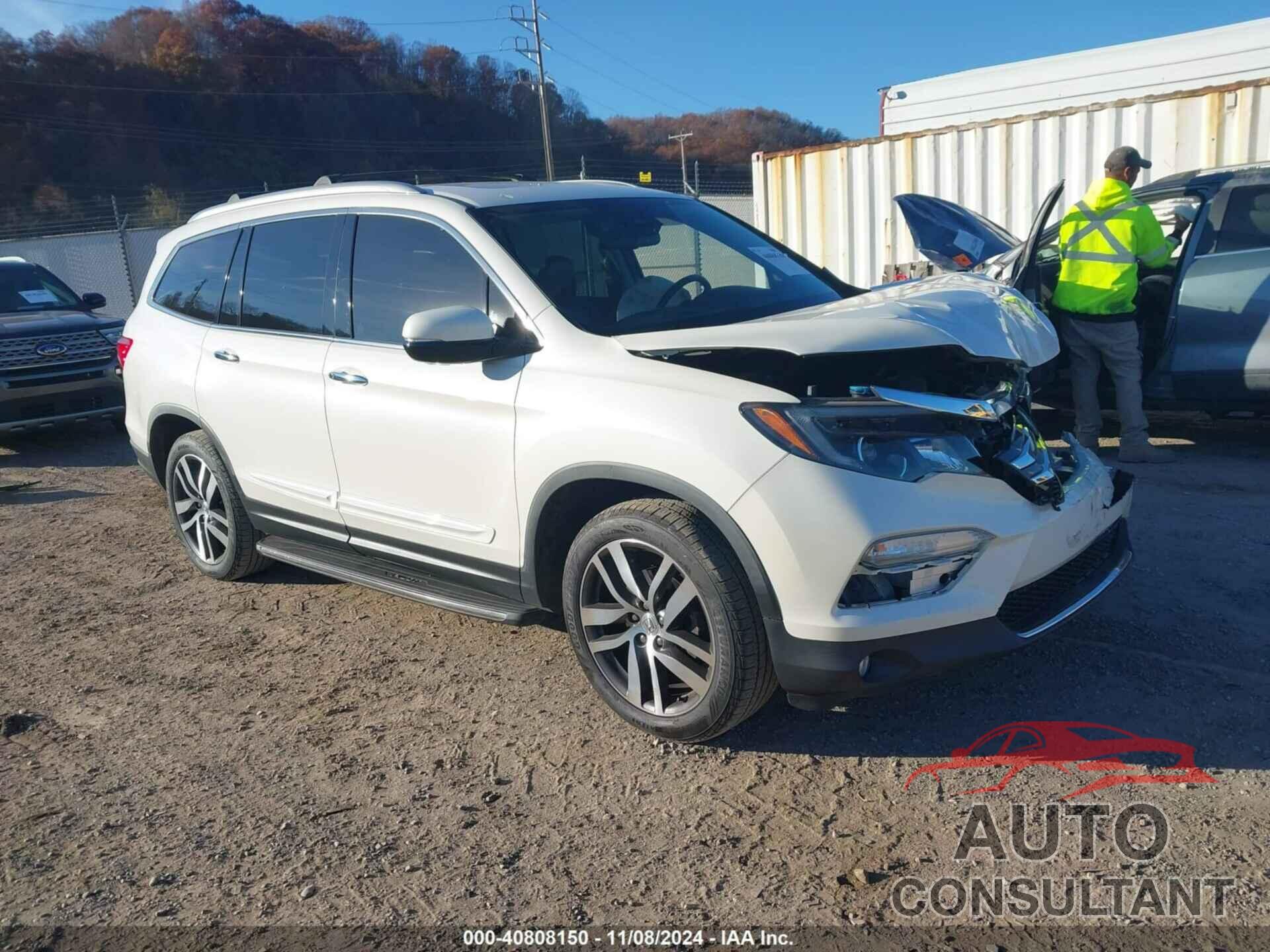 HONDA PILOT 2017 - 5FNYF6H04HB011153