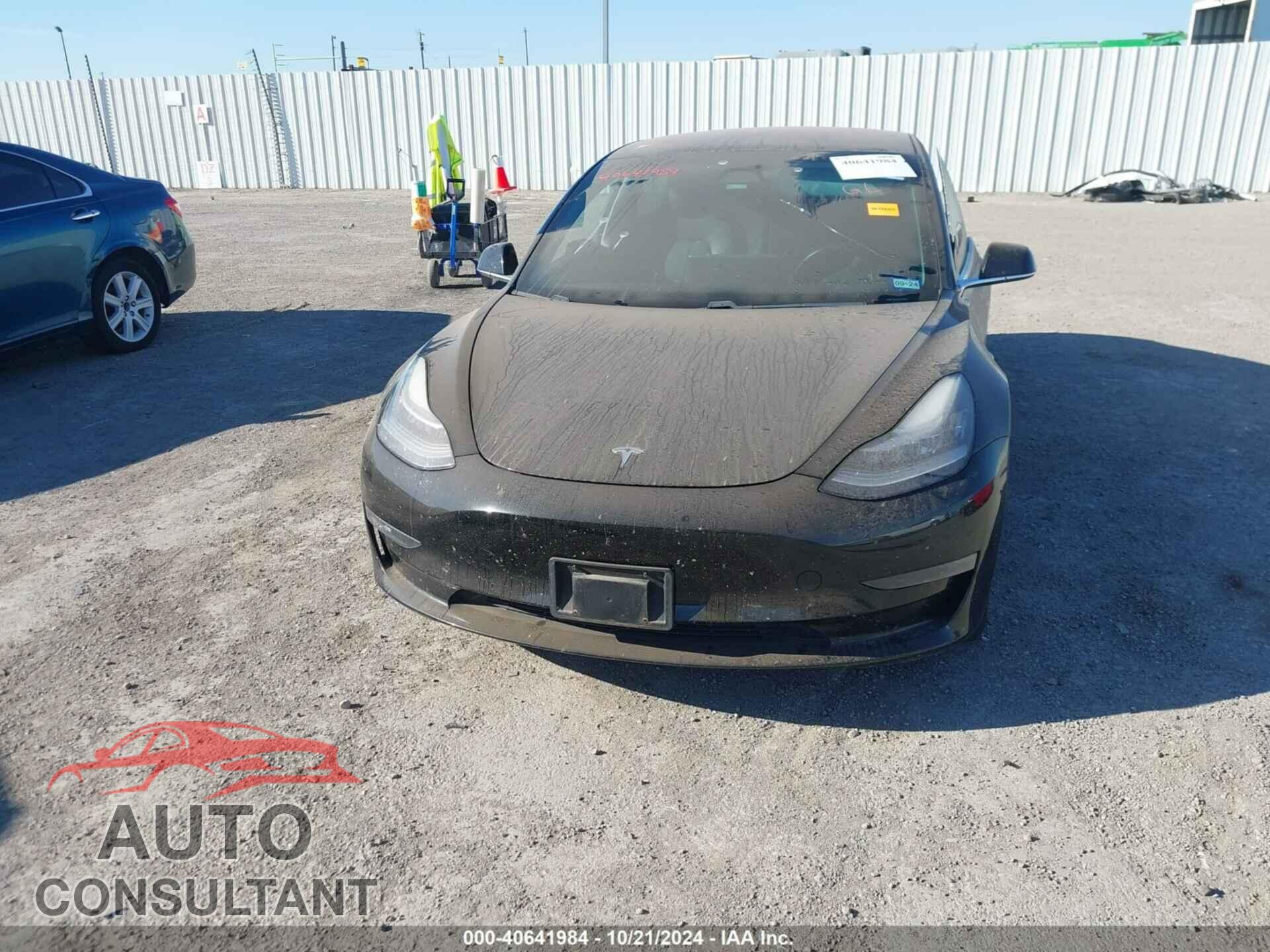 TESLA MODEL 3 2018 - 5YJ3E1EA2JF042792