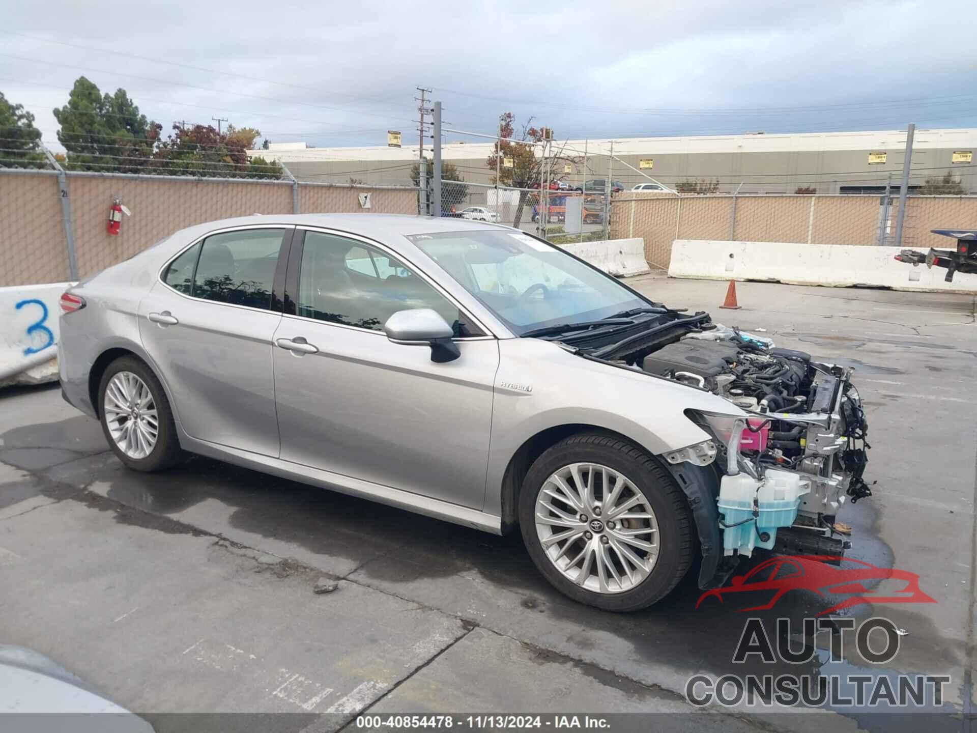TOYOTA CAMRY 2019 - 4T1B21HK6KU515509