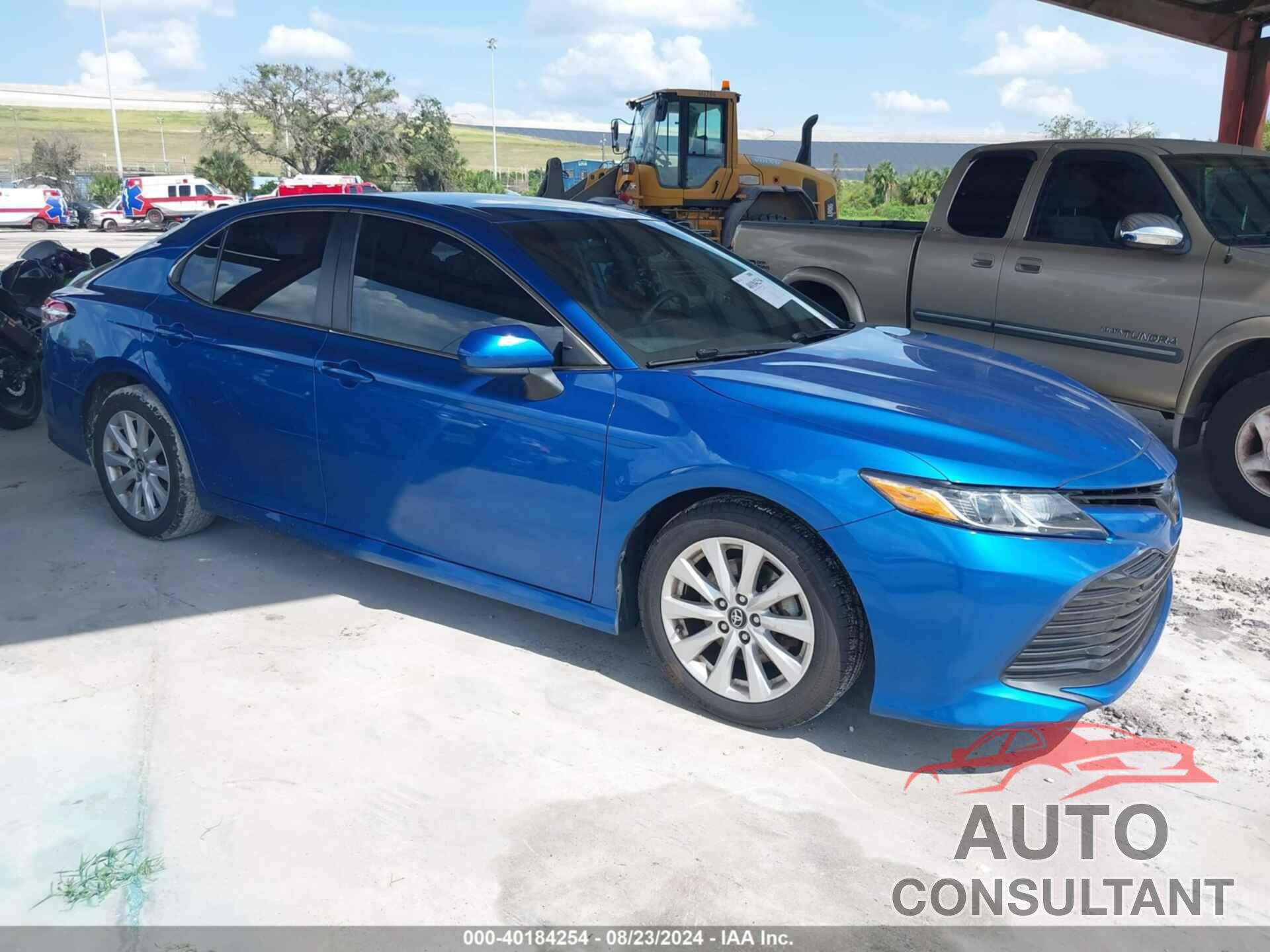 TOYOTA CAMRY 2019 - 4T1B11HK1KU176967