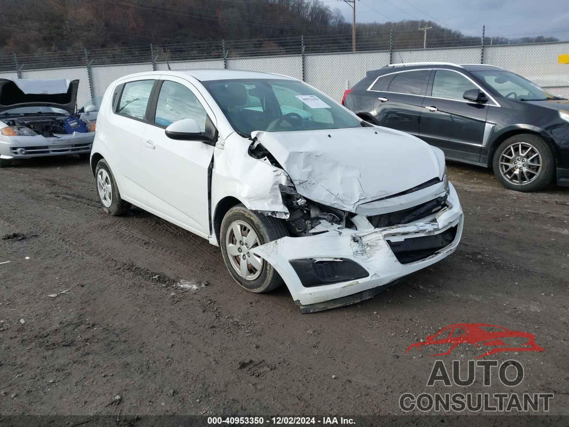 CHEVROLET SONIC 2014 - 1G1JA6SHXE4216776