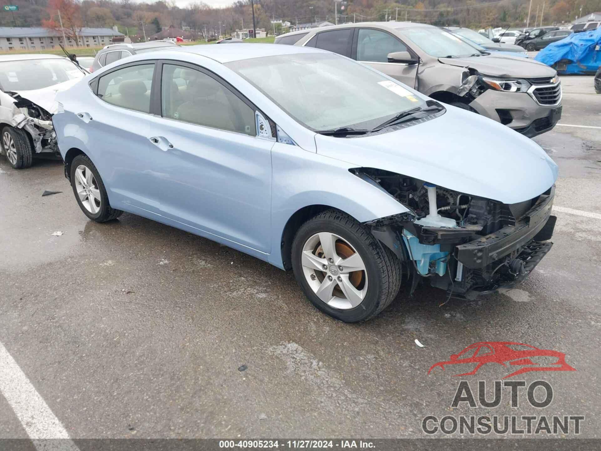 HYUNDAI ELANTRA 2012 - KMHDH4AE8CU314922