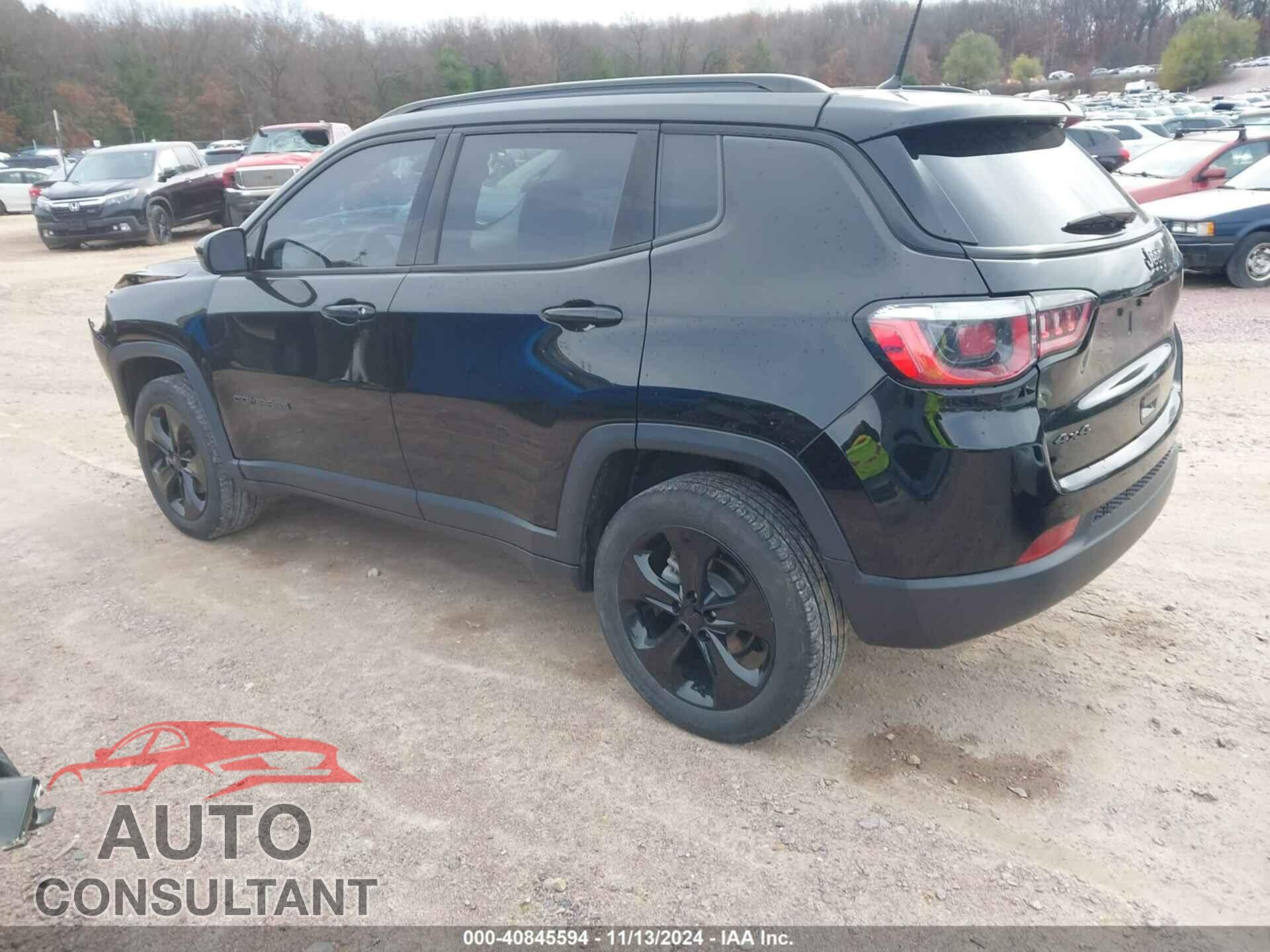 JEEP COMPASS 2018 - 3C4NJDBB4JT403170