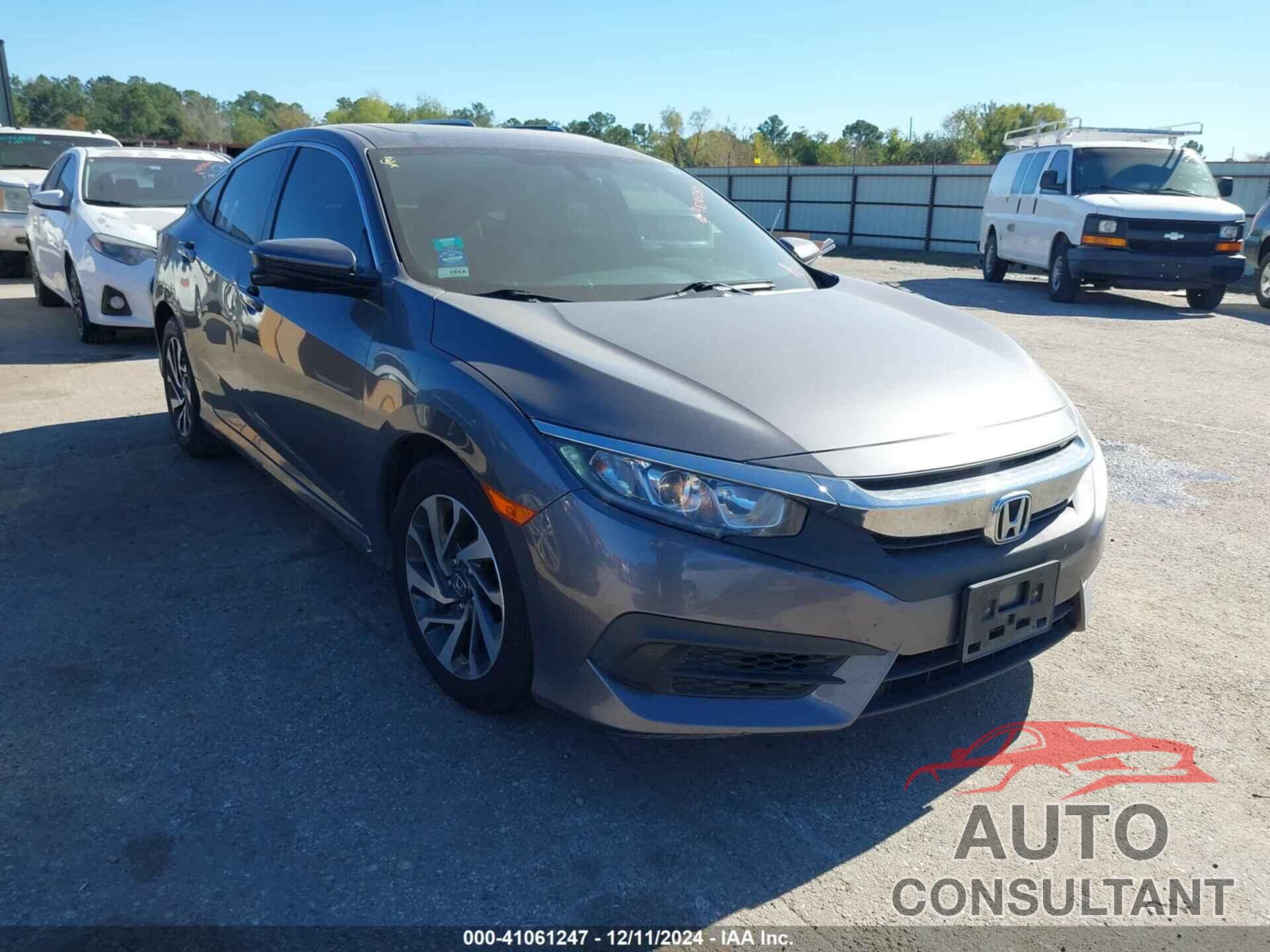 HONDA CIVIC 2017 - 19XFC2F75HE006980