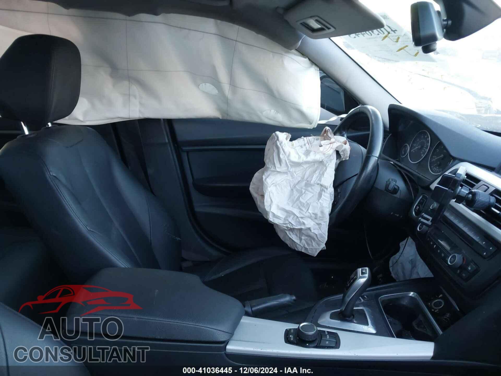 BMW 320I 2013 - WBA3C3C52DF979873