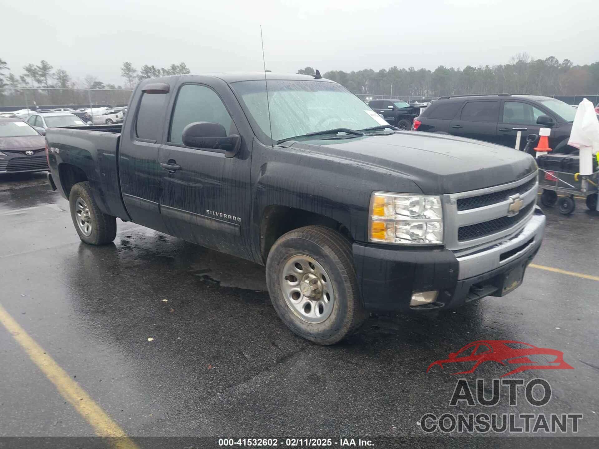 CHEVROLET SILVERADO 1500 2011 - 1GCRKSE34BZ314118