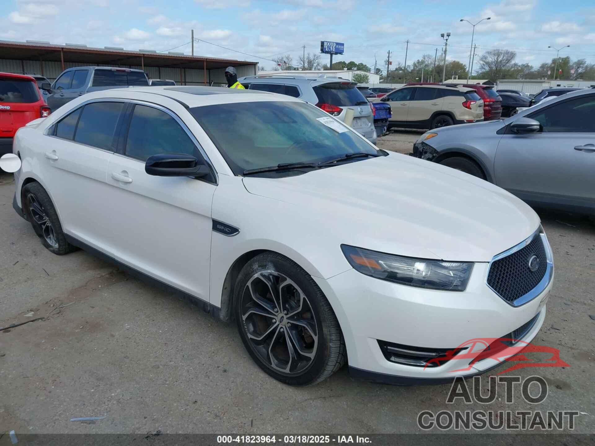 FORD TAURUS 2015 - 1FAHP2KT8FG202995