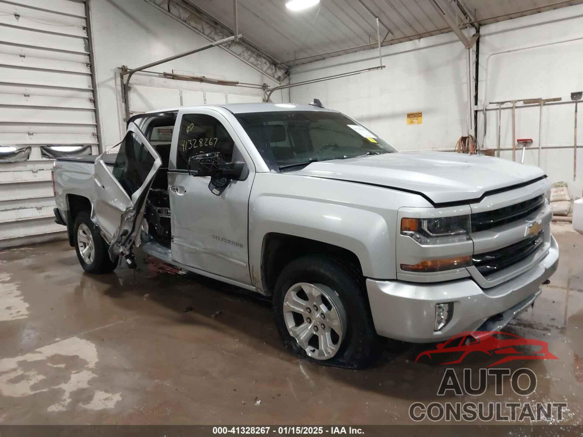 CHEVROLET SILVERADO 1500 2017 - 1GCVKREC1HZ336822