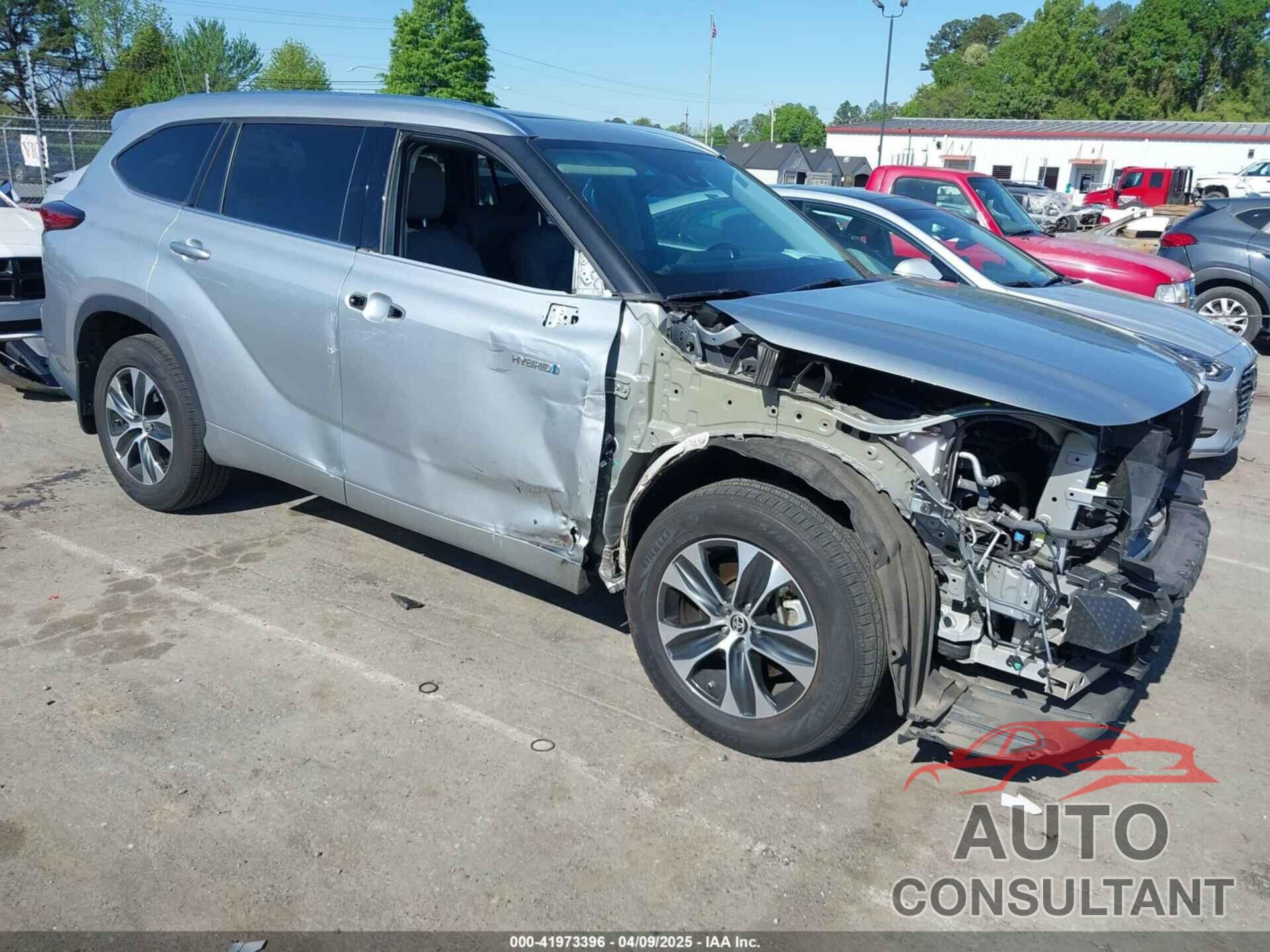 TOYOTA HIGHLANDER 2020 - 5TDGBRCHXLS512512