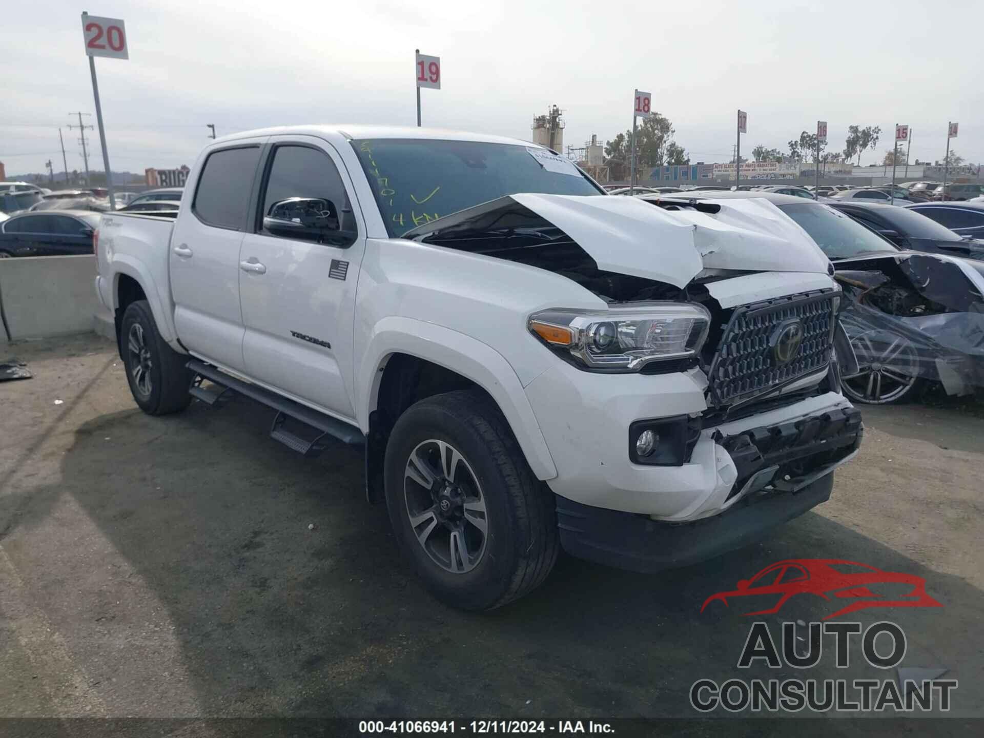 TOYOTA TACOMA 2019 - 3TMAZ5CN6KM087708