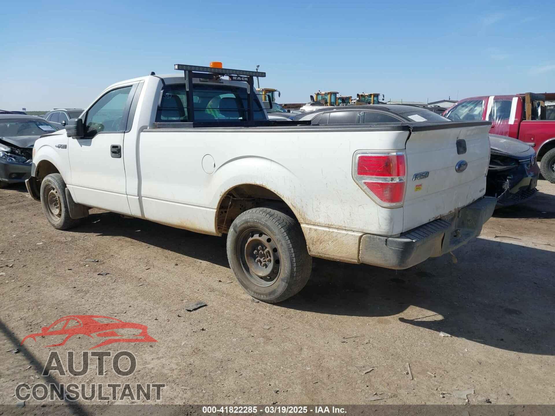 FORD F-150 2013 - 1FTMF1CM2DKE67824