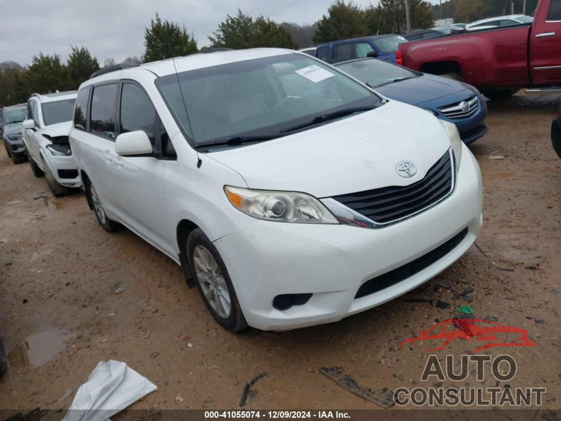 TOYOTA SIENNA 2012 - 5TDJK3DC3CS048579