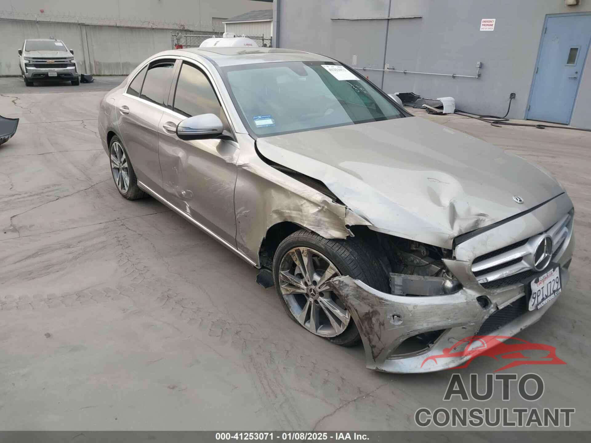 MERCEDES-BENZ C 300 2019 - 55SWF8DB6KU314600