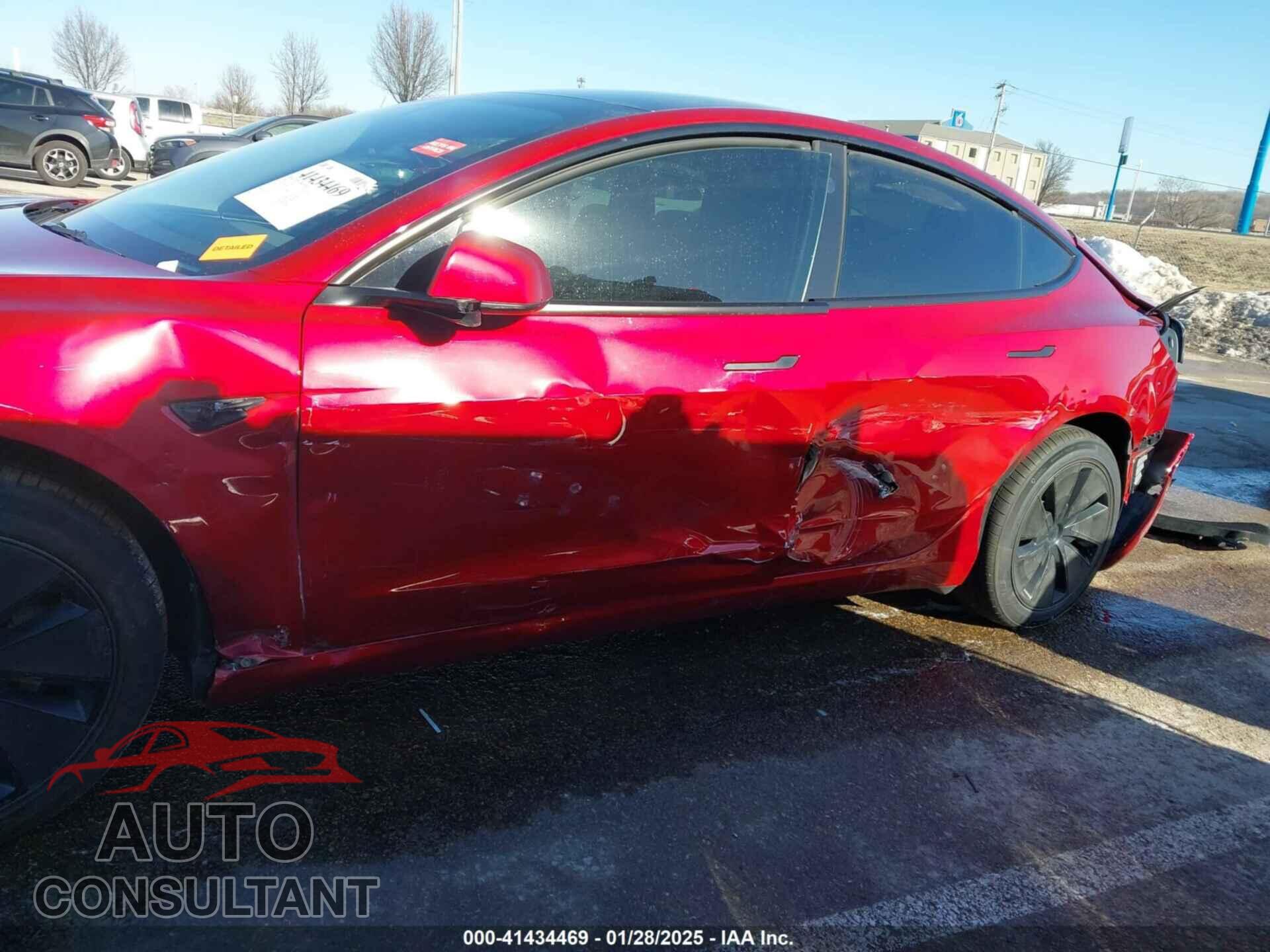 TESLA MODEL 3 2024 - 5YJ3E1EB7RF814322