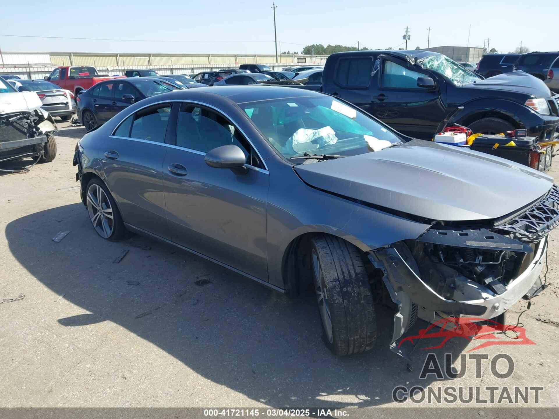 MERCEDES-BENZ CLA 250 2020 - W1K5J4GB8LN084258