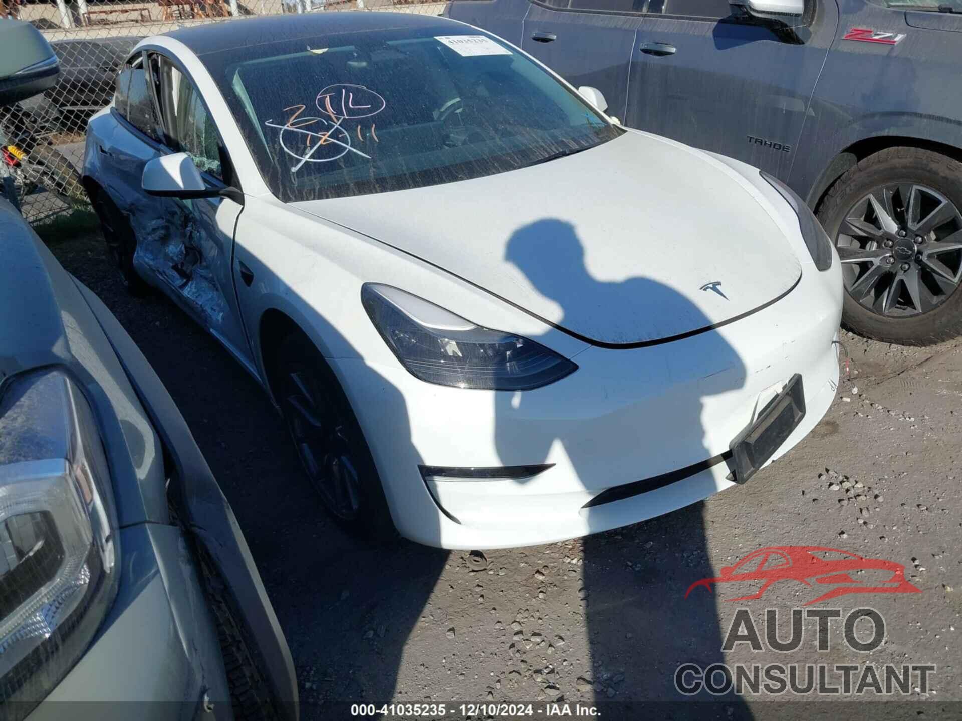 TESLA MODEL 3 2023 - 5YJ3E1EA3PF589823