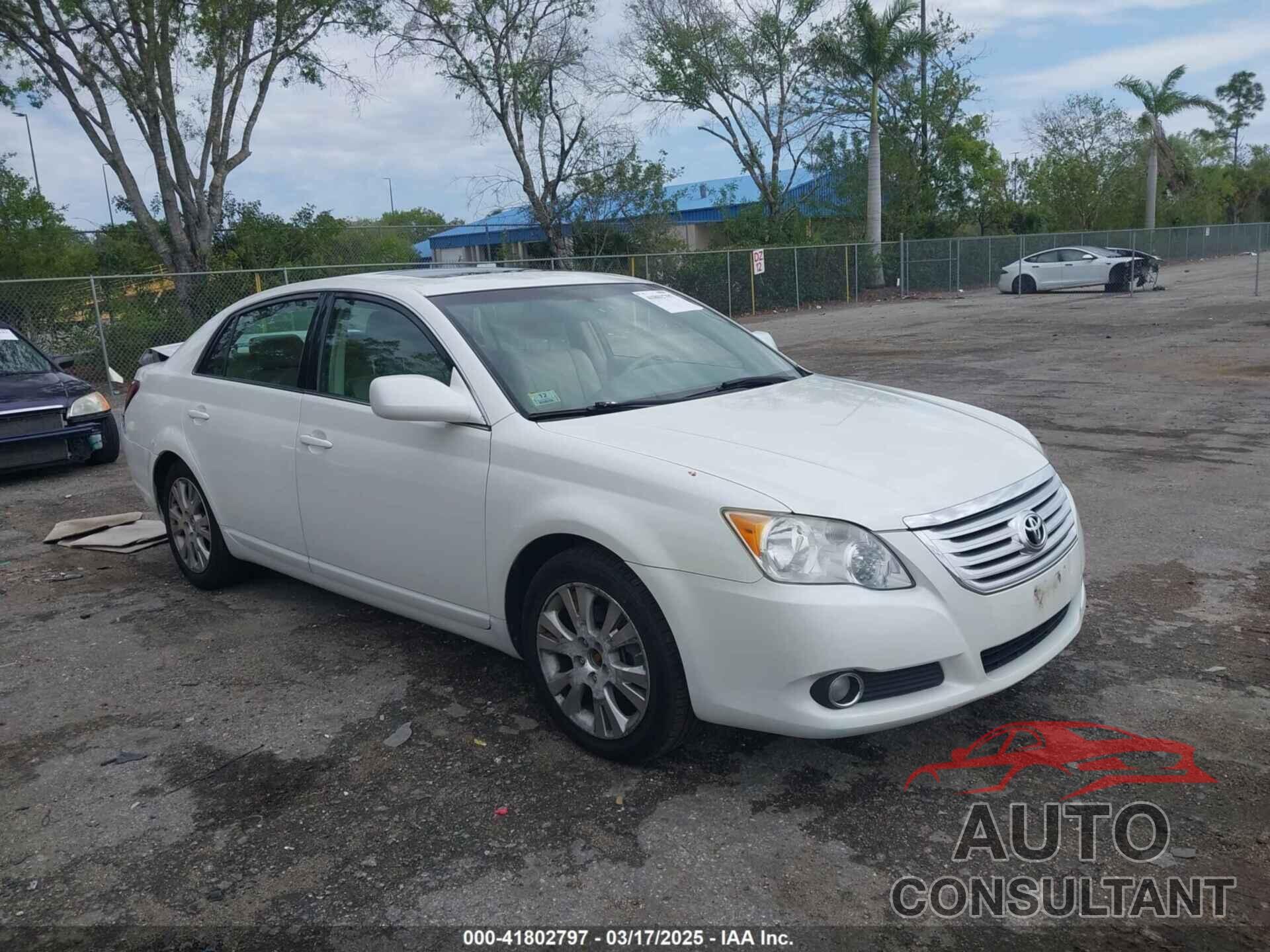 TOYOTA AVALON 2010 - 4T1BK3DB8AU354533