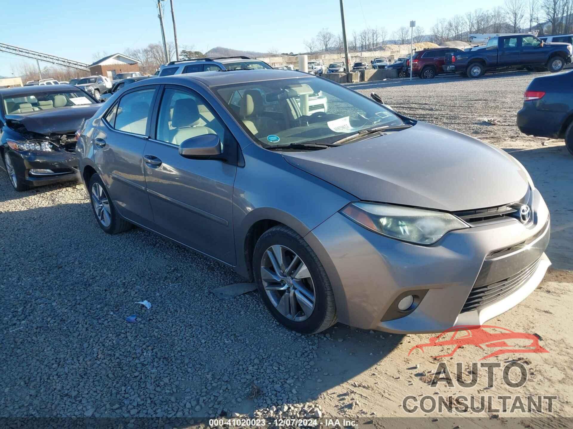 TOYOTA COROLLA 2015 - 2T1BPRHE1FC310083
