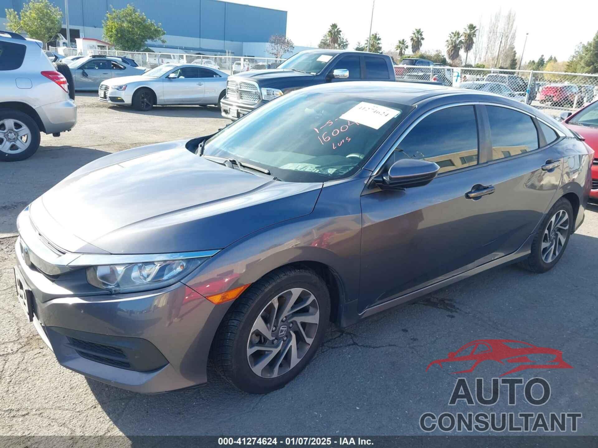 HONDA CIVIC 2018 - 19XFC2F71JE201514