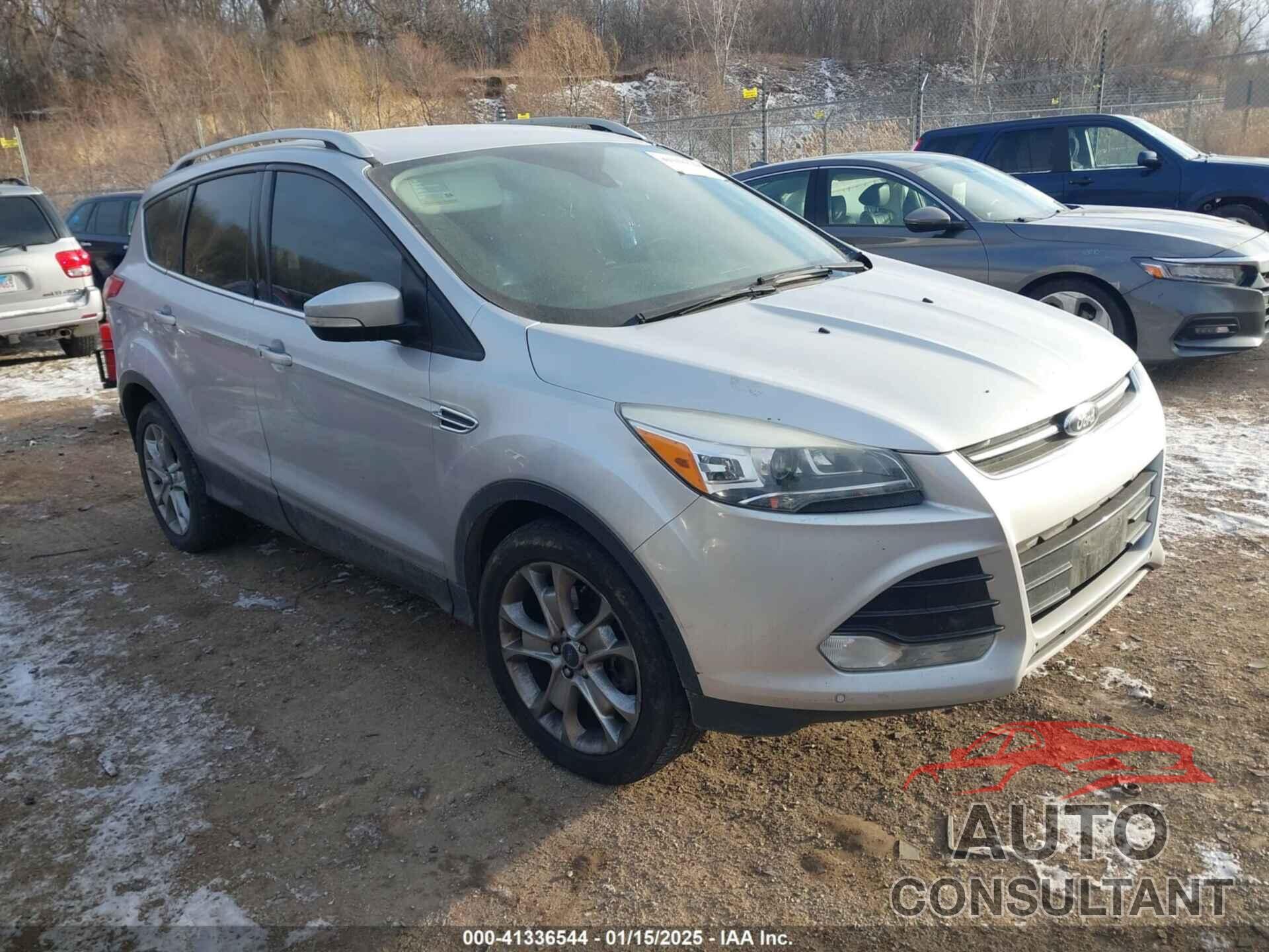 FORD ESCAPE 2016 - 1FMCU9J90GUB27722