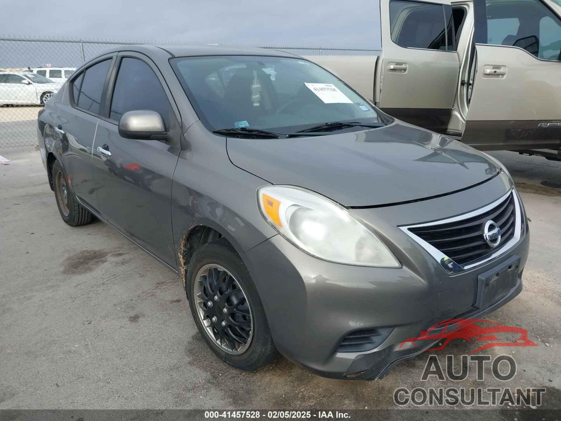 NISSAN VERSA 2014 - 3N1CN7AP8EL806636