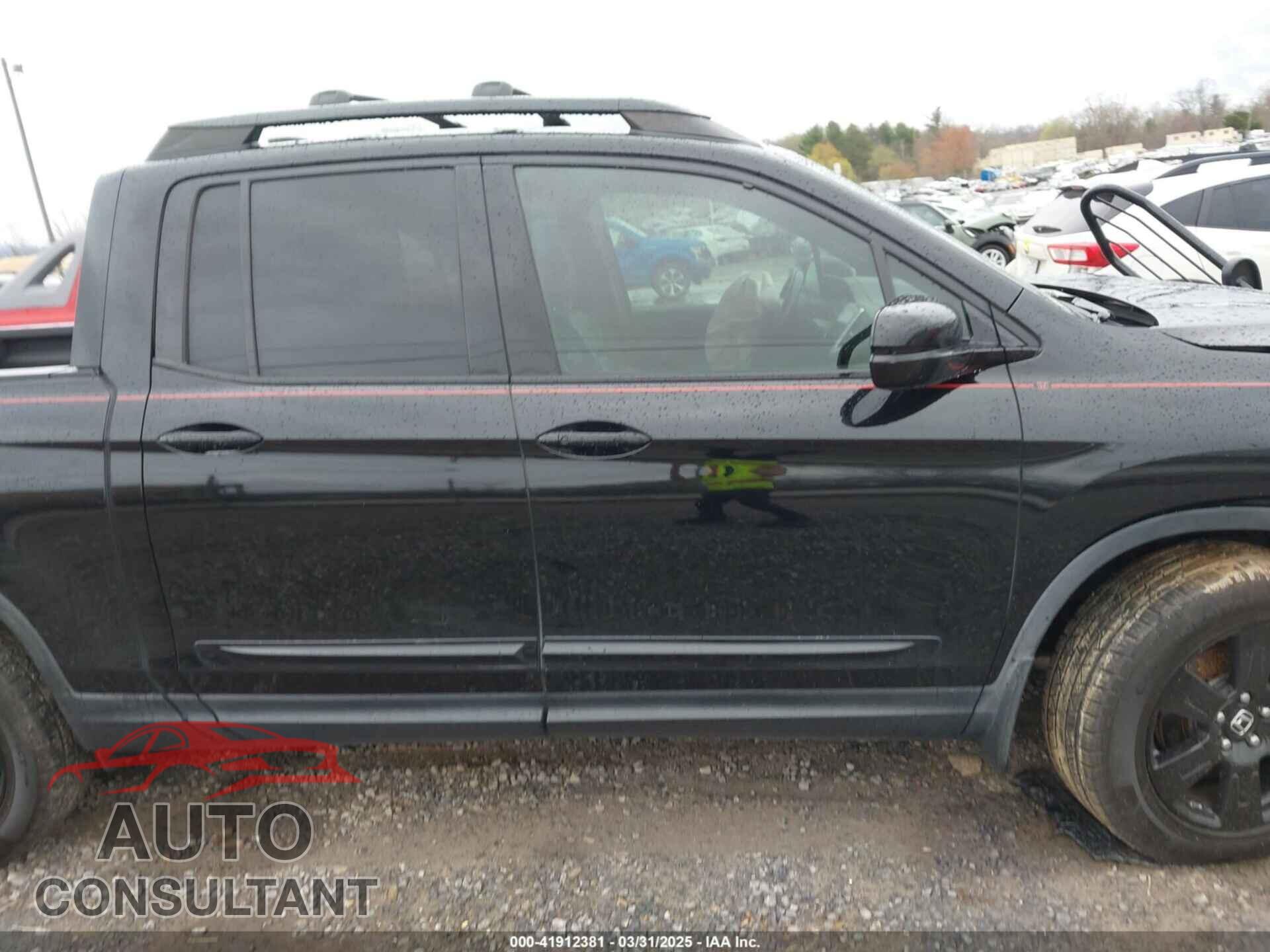 HONDA RIDGELINE 2017 - 5FPYK3F83HB009159