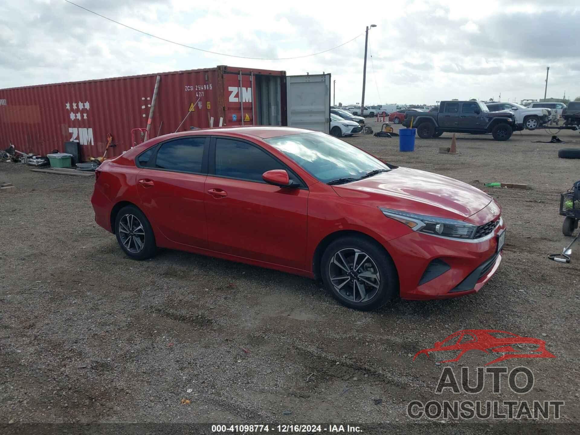 KIA FORTE 2023 - 3KPF24AD7PE565439