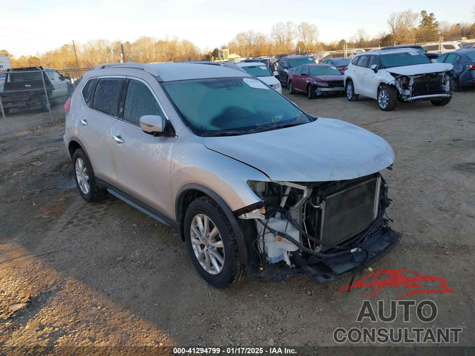 NISSAN ROGUE 2017 - KNMAT2MT8HP572335