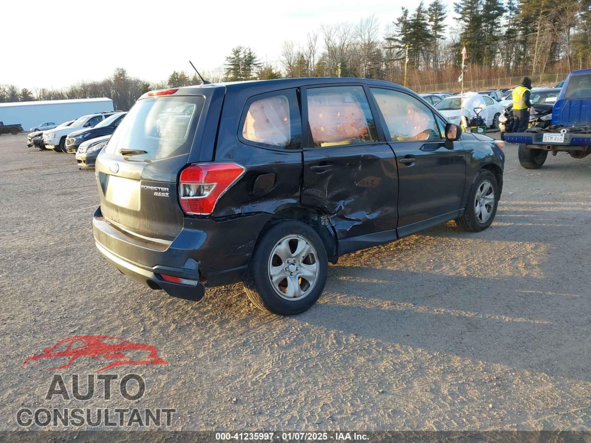 SUBARU FORESTER 2015 - JF2SJAAC2FH532561